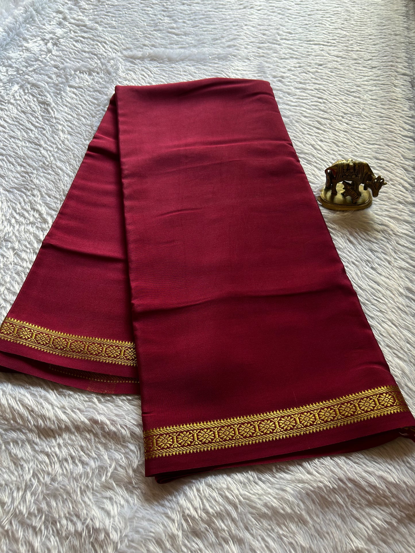 Rudrakshi : Solid Maroon