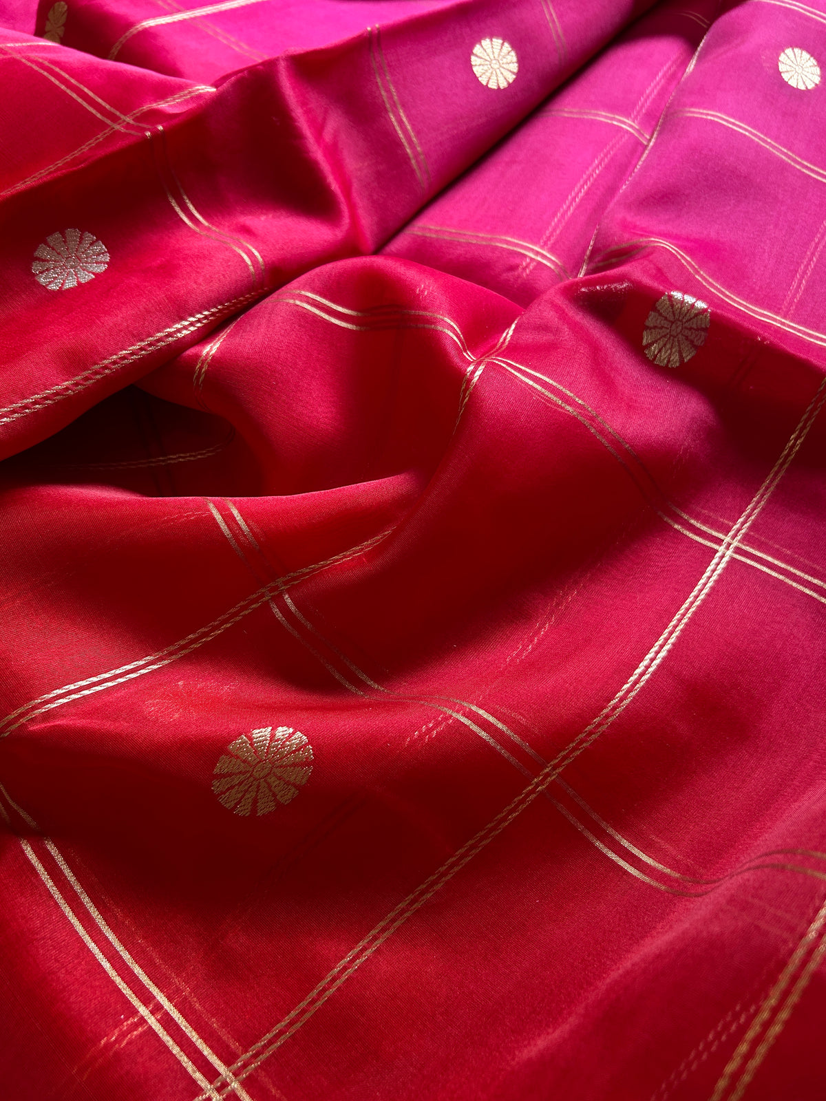 Chandini (2D) : Pink-red