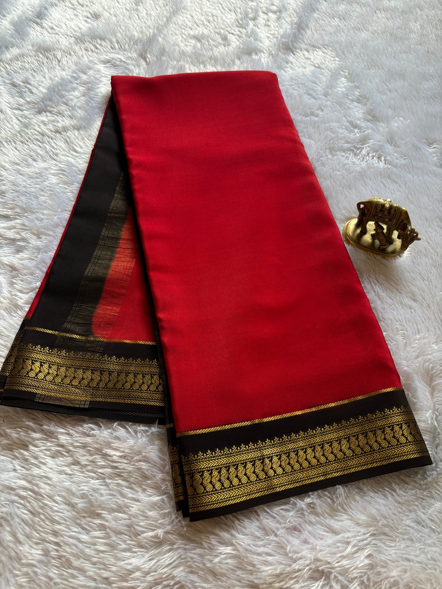 Mayuri (2D) : Red-black