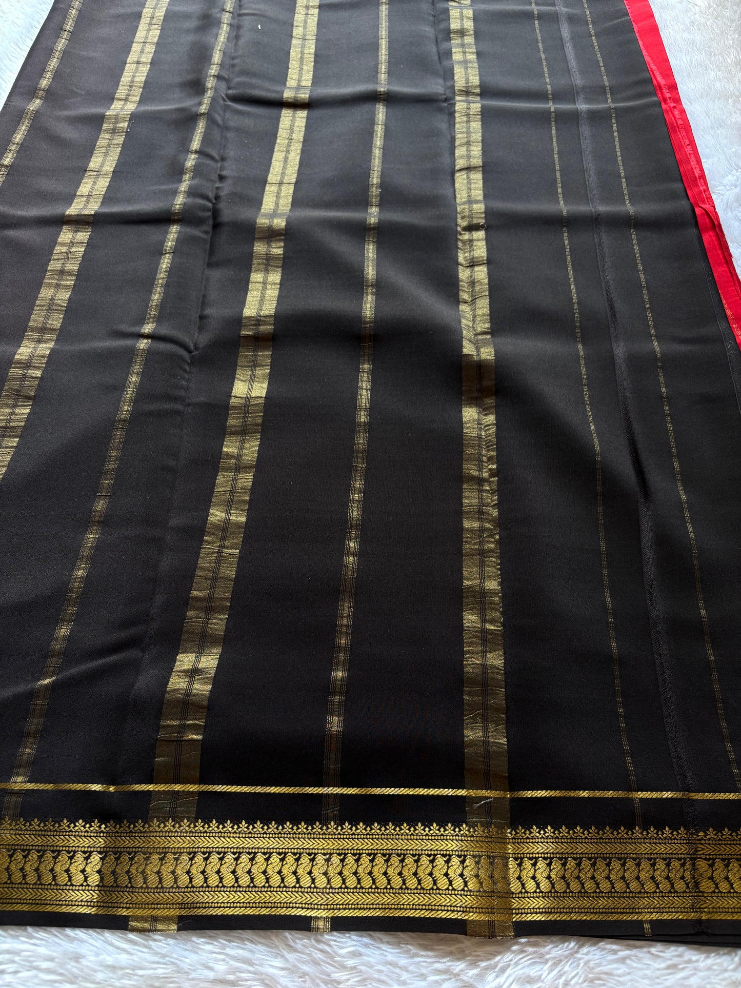 Mayuri (2D) : Red-black