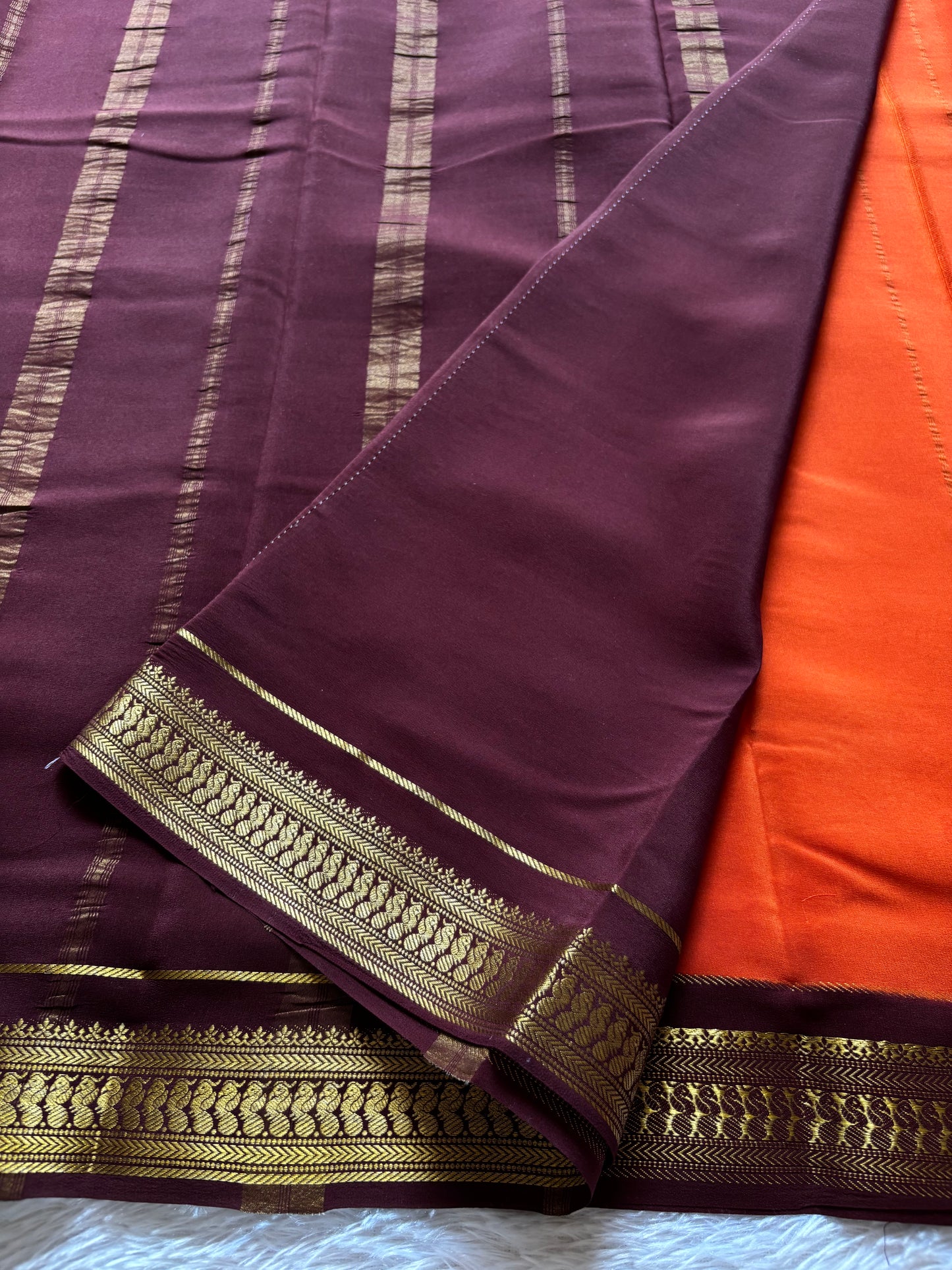 Mayuri (2D) : Orange-chocolate brown