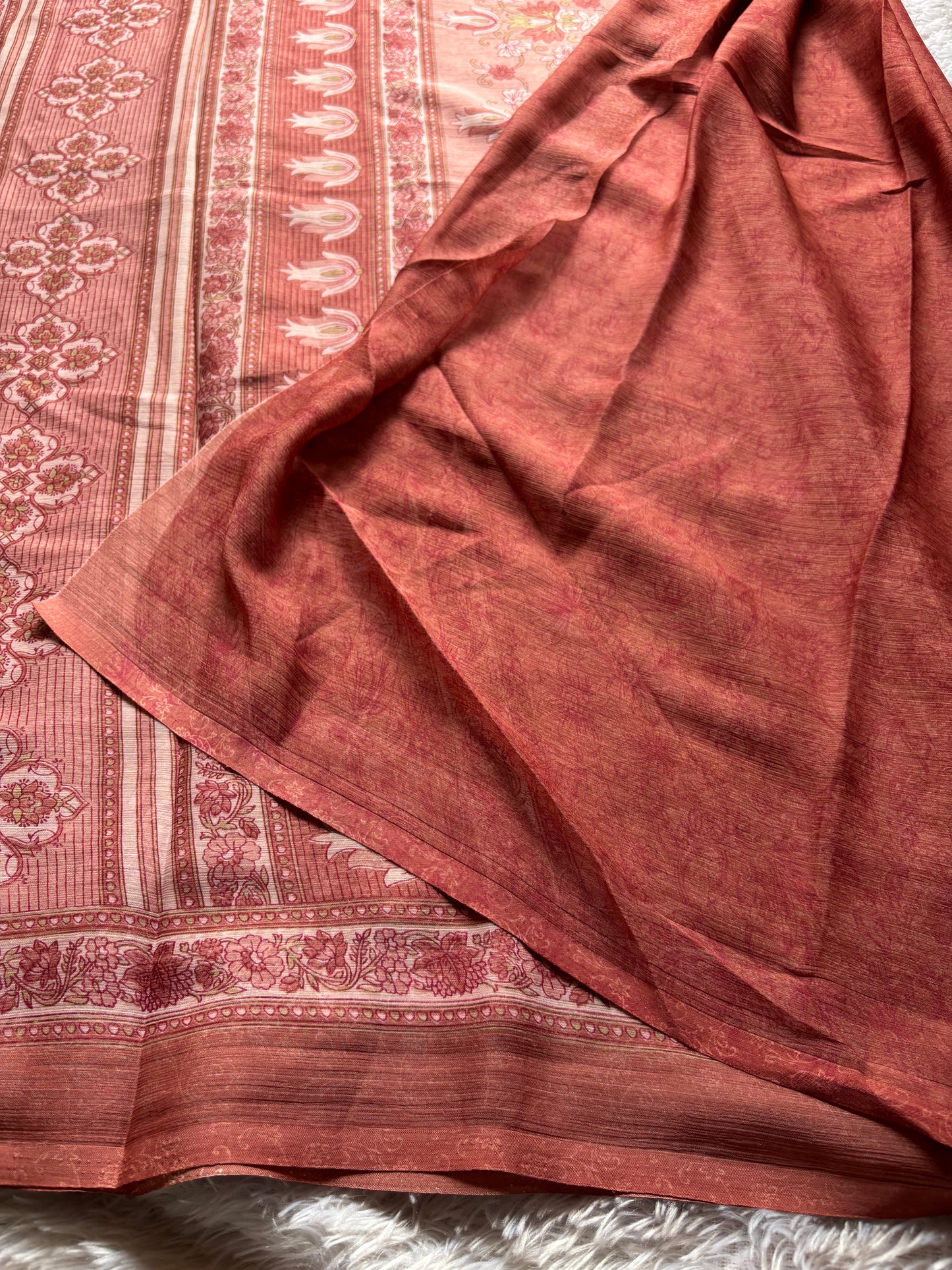 SS110 : Printed Peach