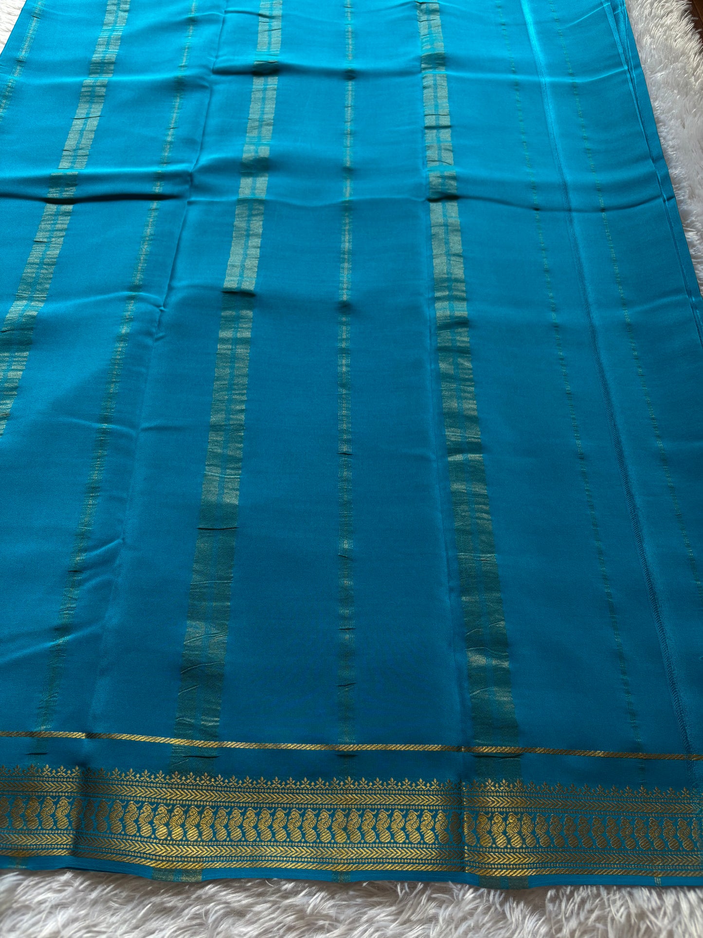 Mayuri : Solid Ananda blue