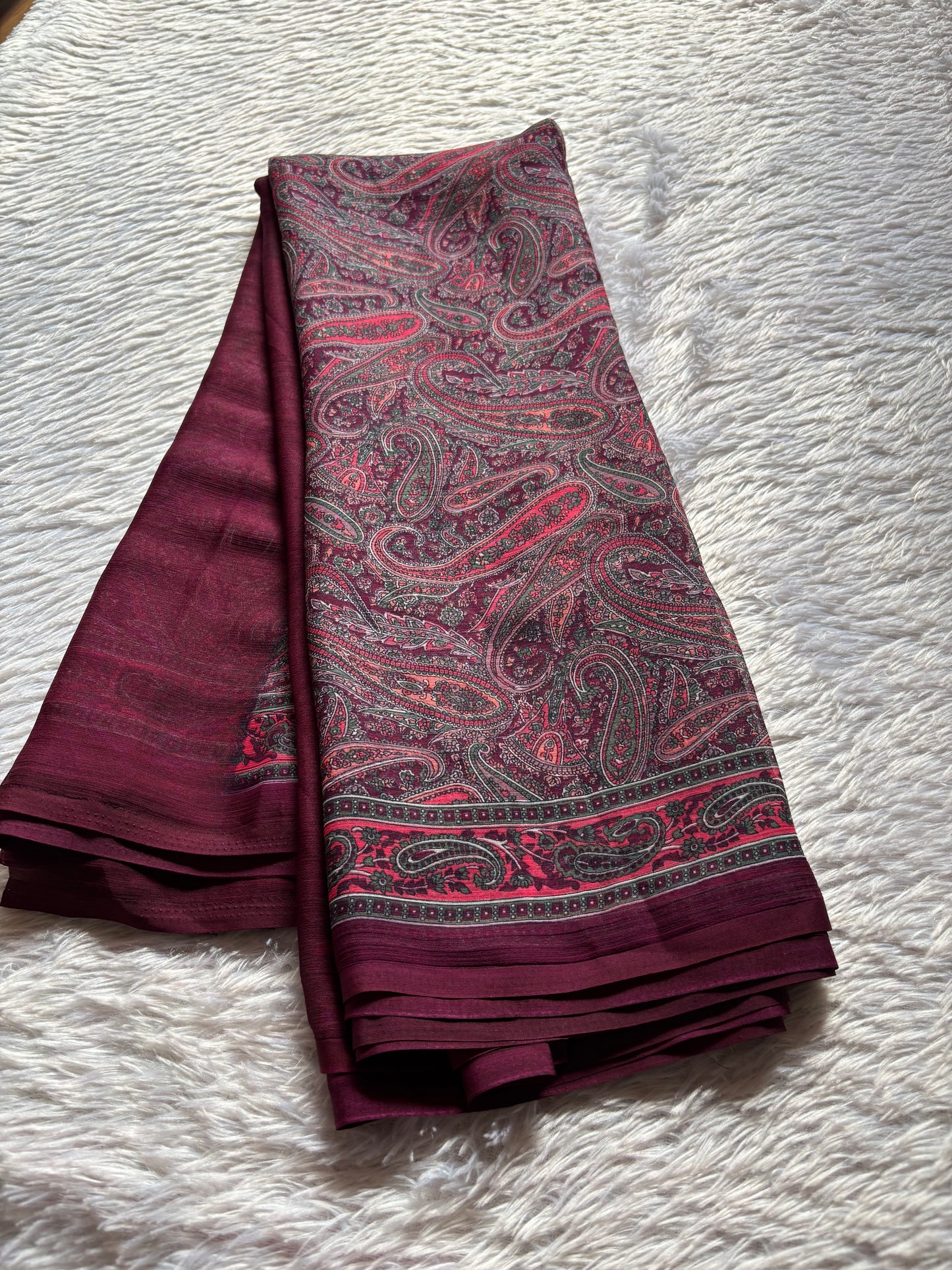 SS110 : Printed Burgundy