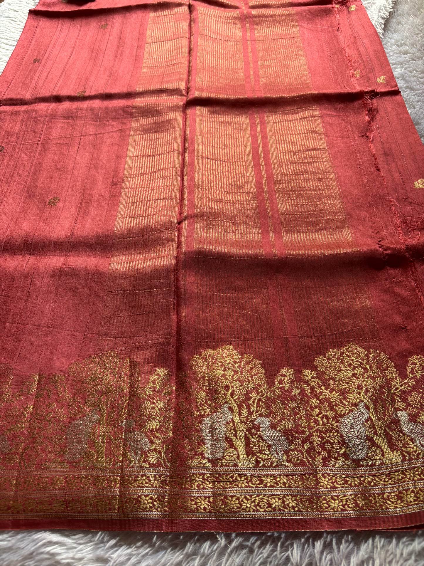 SS127 : Solid Brick red