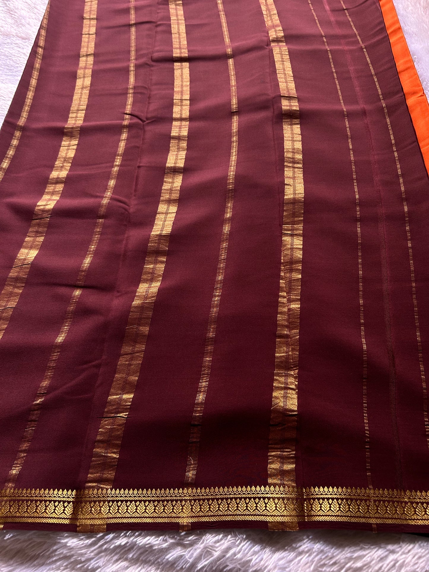 Jyothi (2D) : Orange-chocolate brown