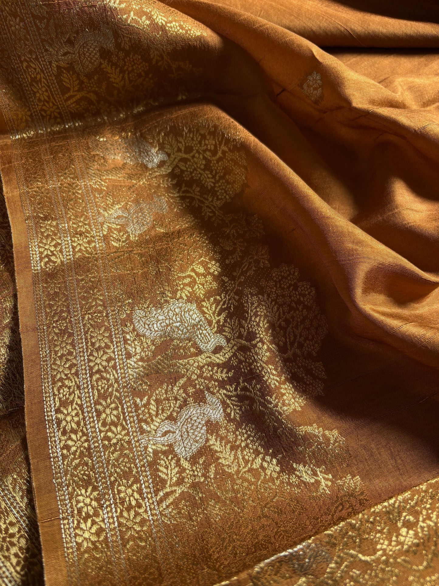 SS127 : Solid Golden yellow