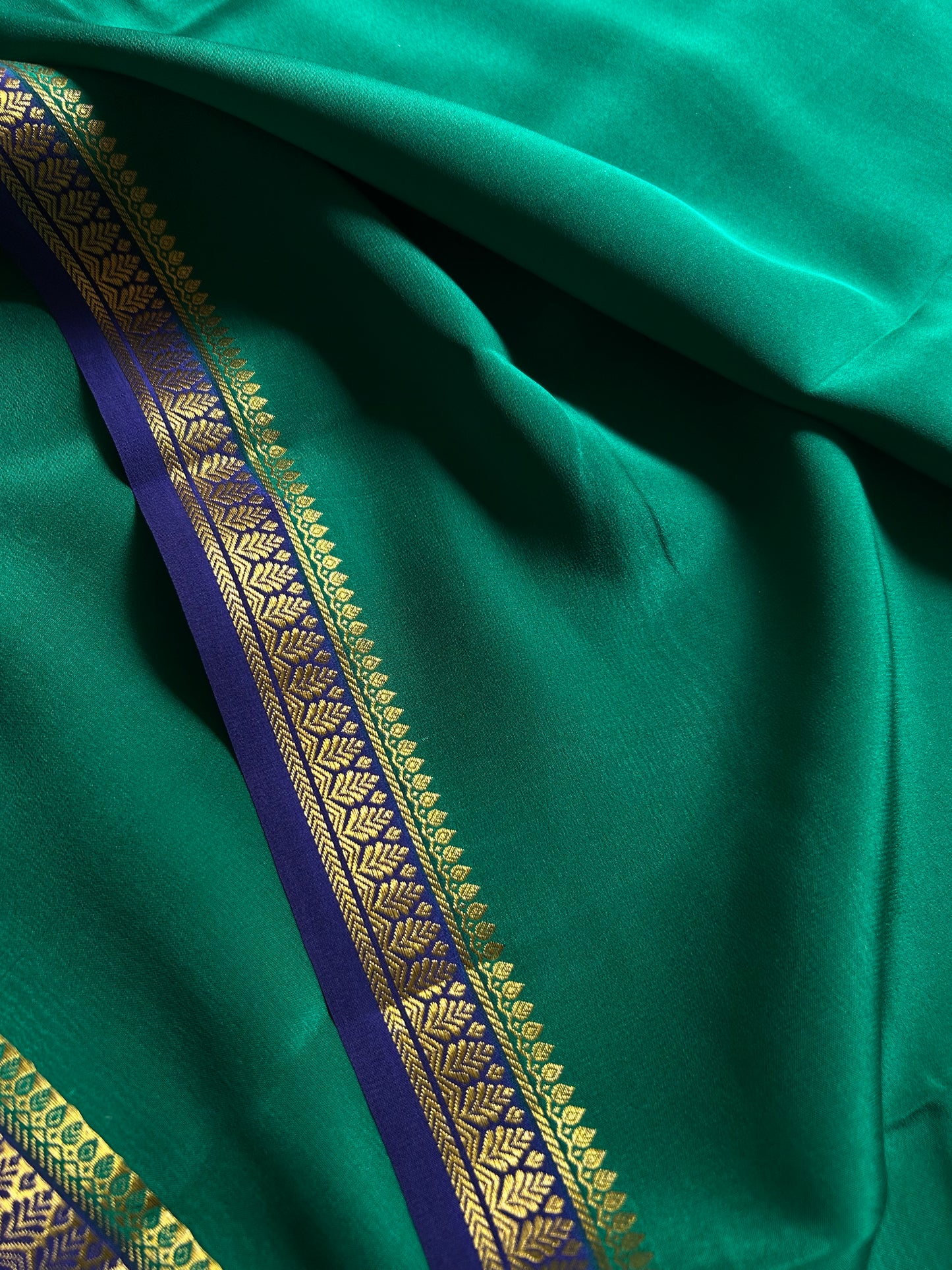 Jyothi(2D) : Rama green-navy blue