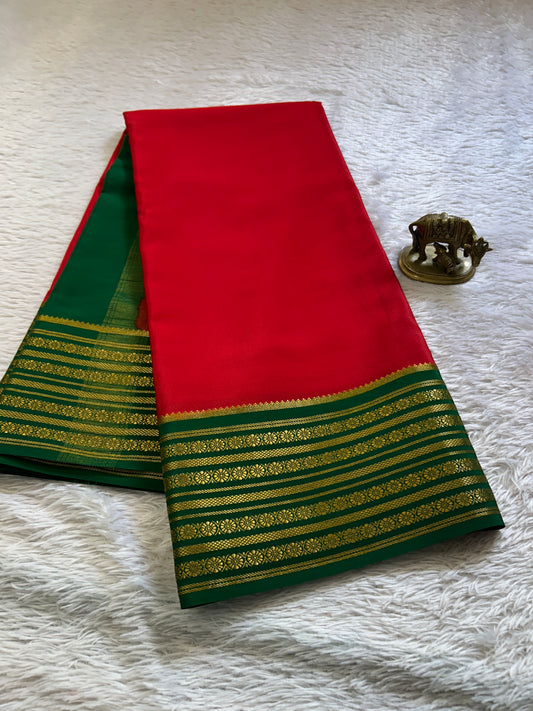 Parimala (2D) : Red-bottle green