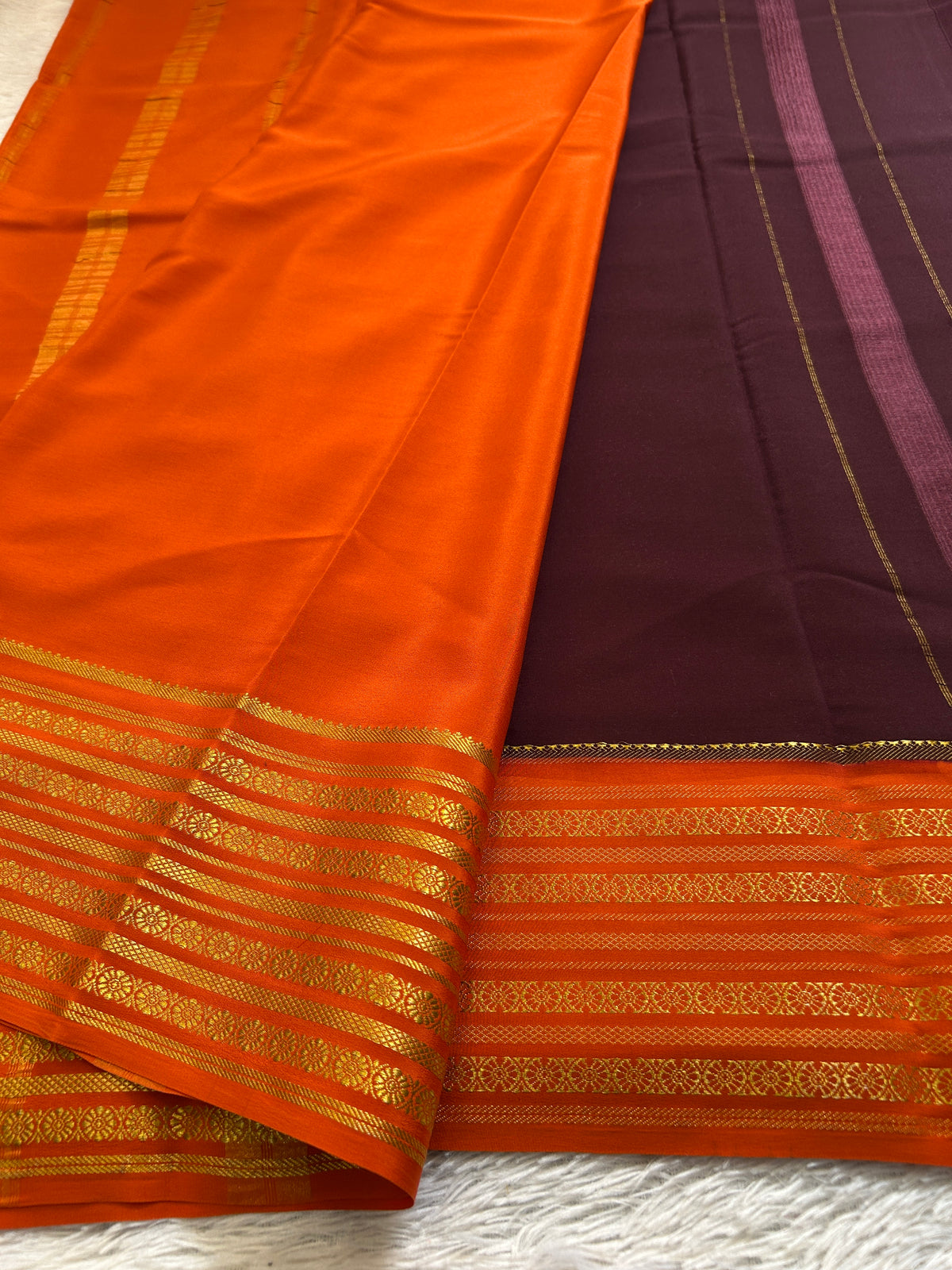 Parimala (2D) : Chocolate brown-orange