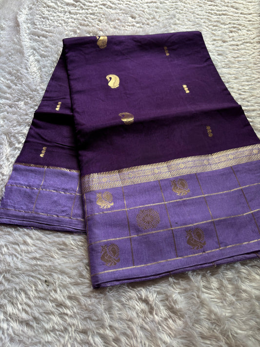 SS128 (2D) : Dark violet-lavender