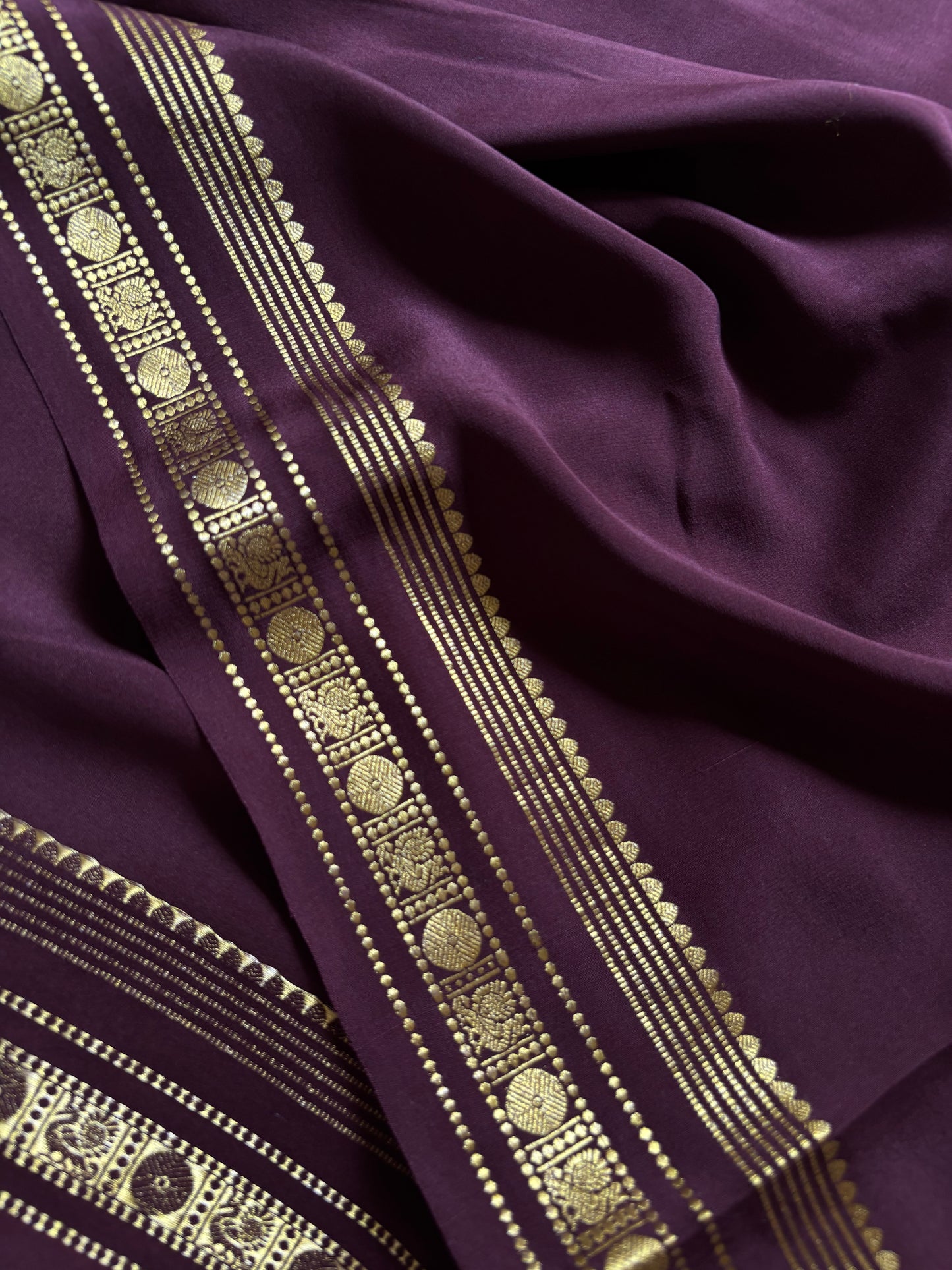 Sunanda : Solid Chocolate brown