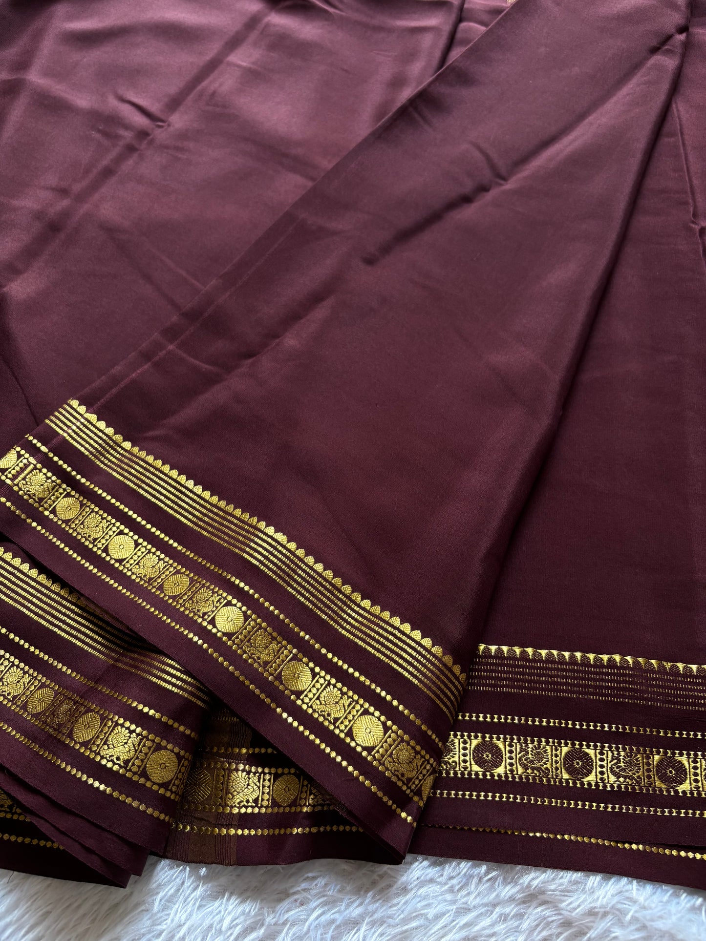 Sunanda : Solid Chocolate brown