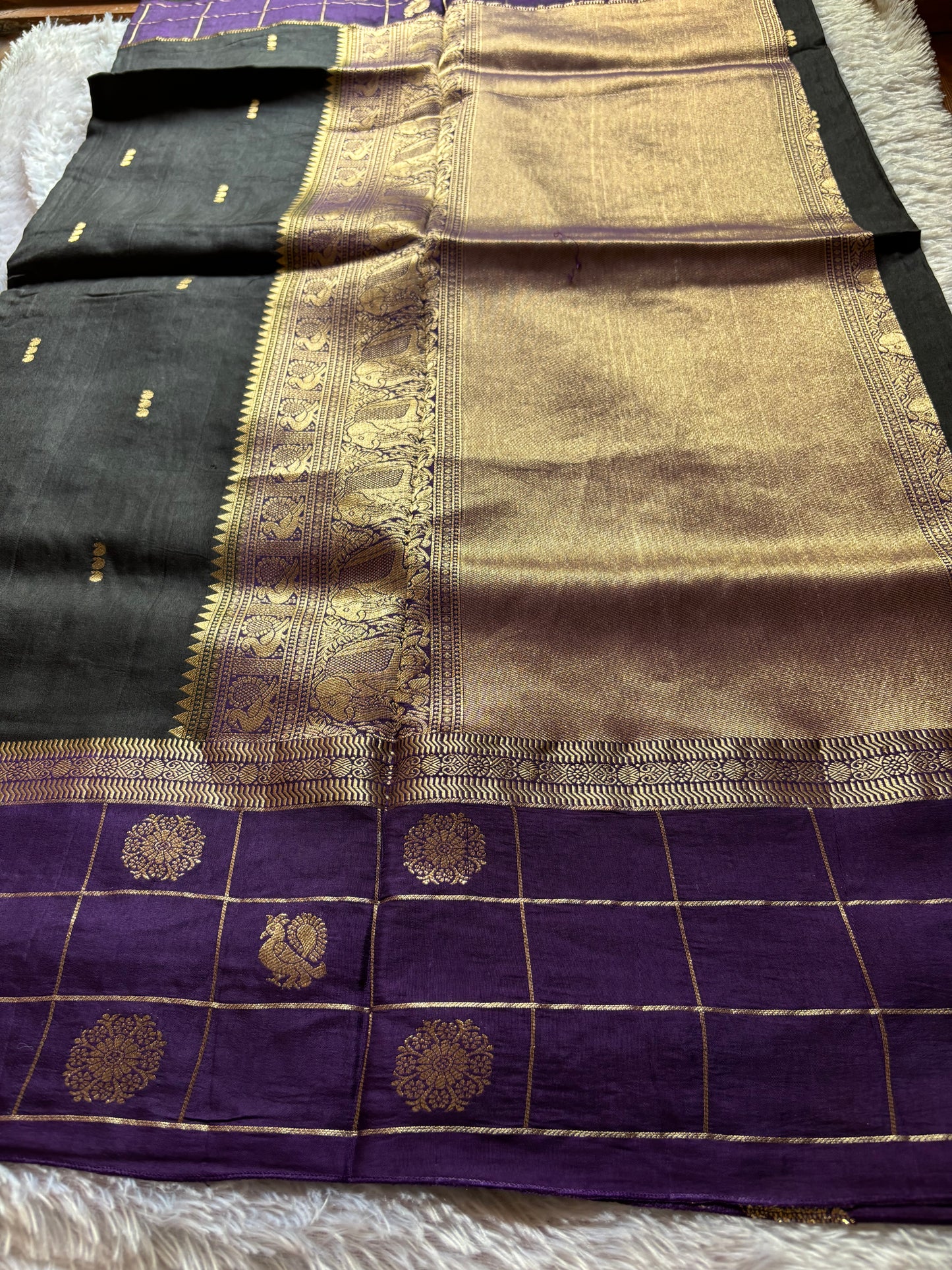 SS128 (2D) : Black-purple