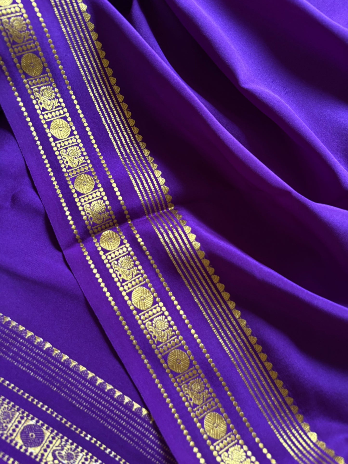 Sunanda : Solid Violet