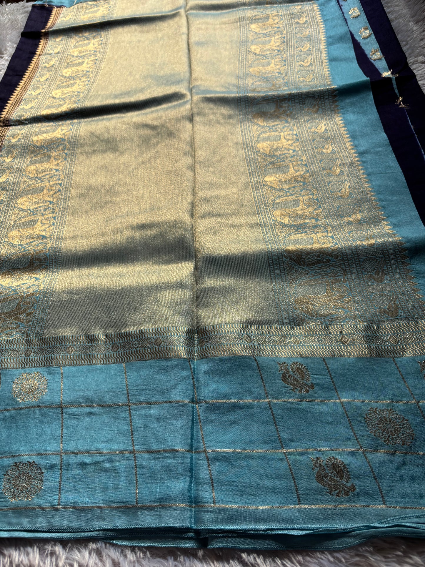 SS128 (2D) : Dark violet-sky blue