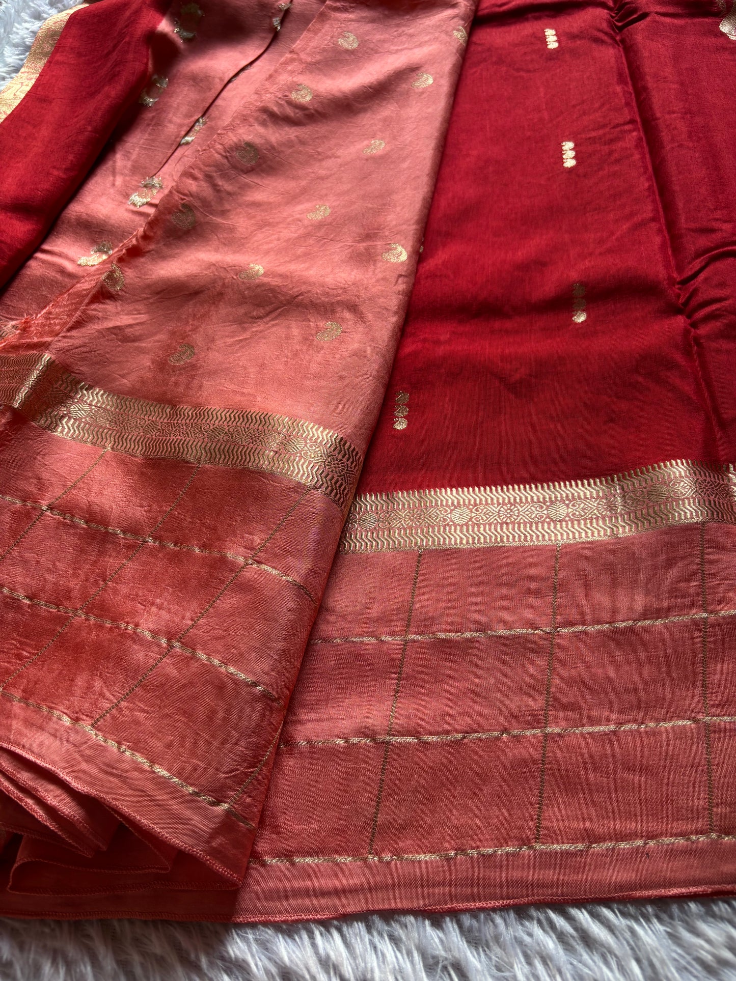 SS128 (2D) : Red-peach pink