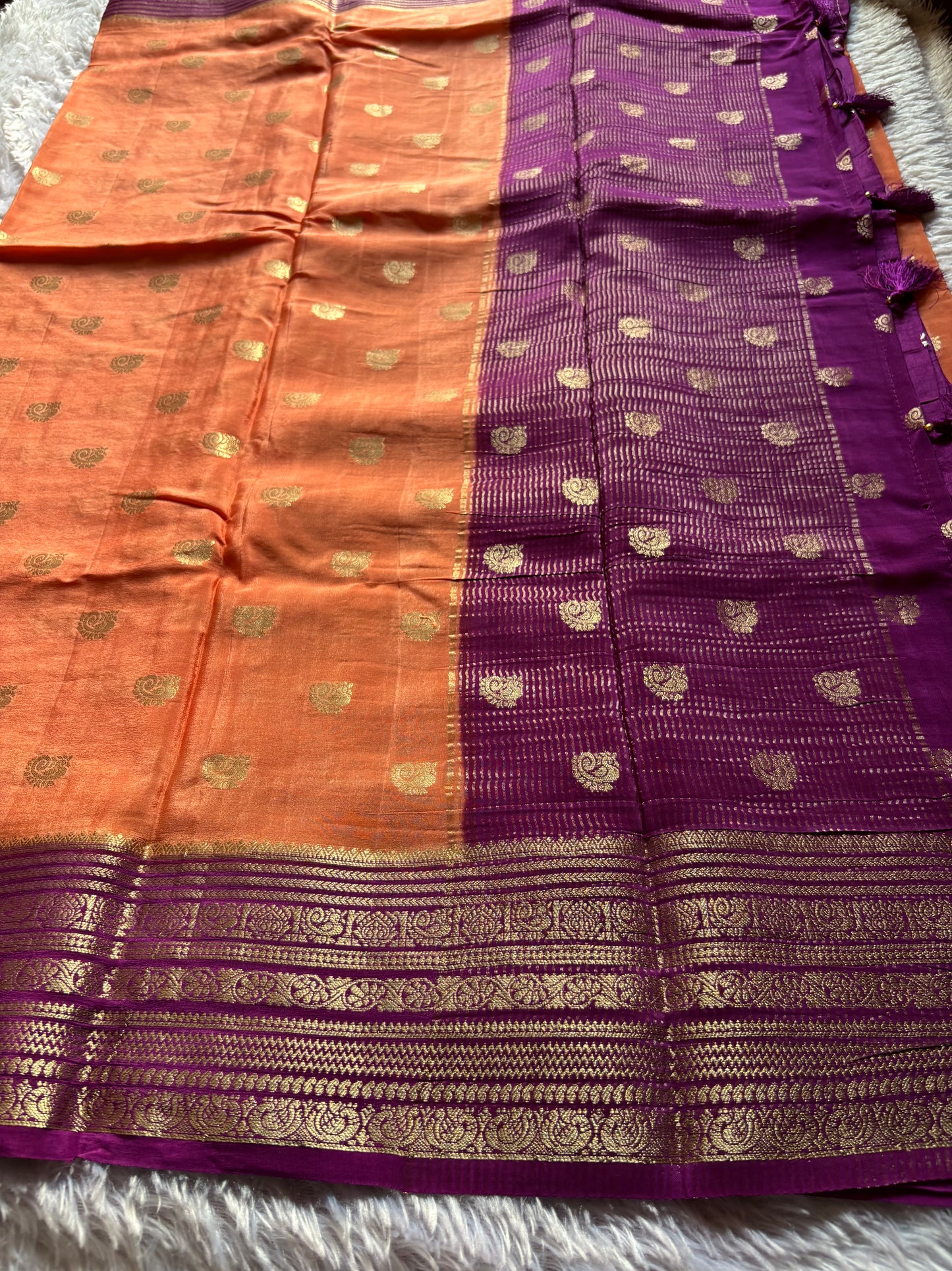 SS126 (2D) : Peach-dark magenta