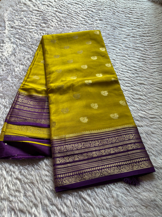 SS126 (2D) : Olive-purple