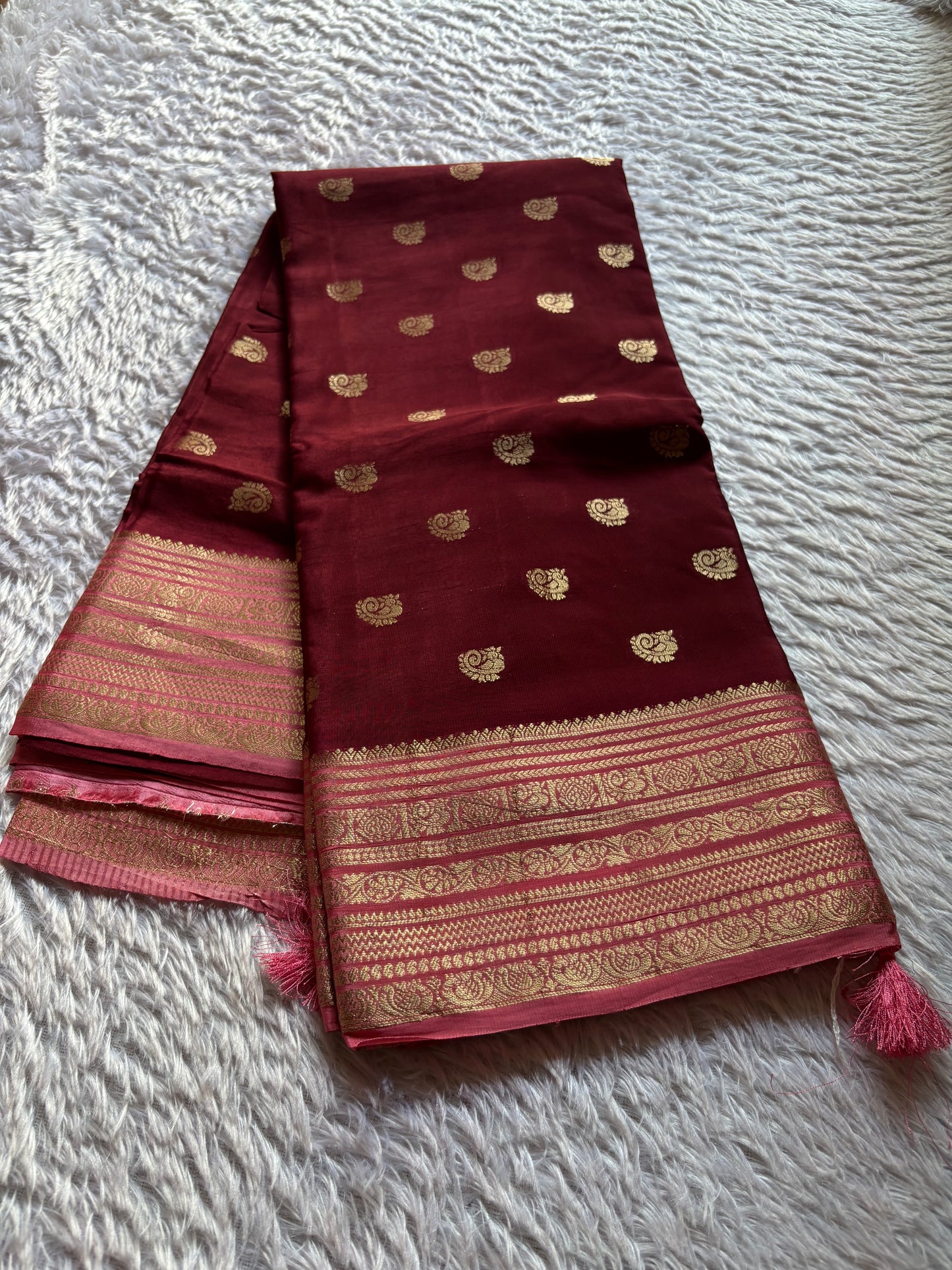 SS126 (2D) : Maroon-blush pink