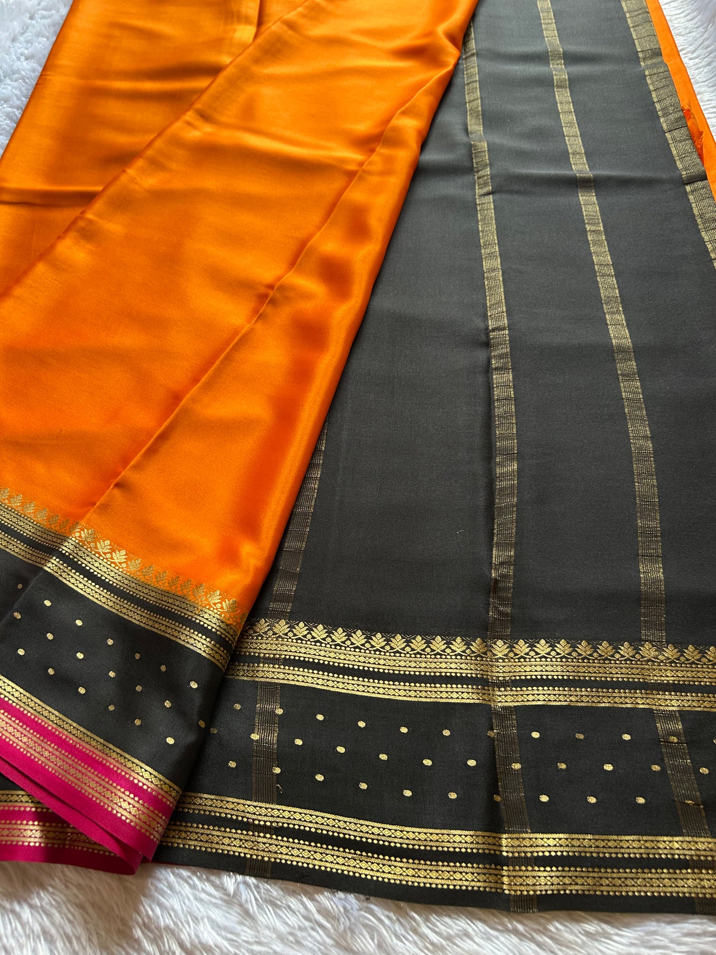 Drishti (3D) : Orange-black-pink