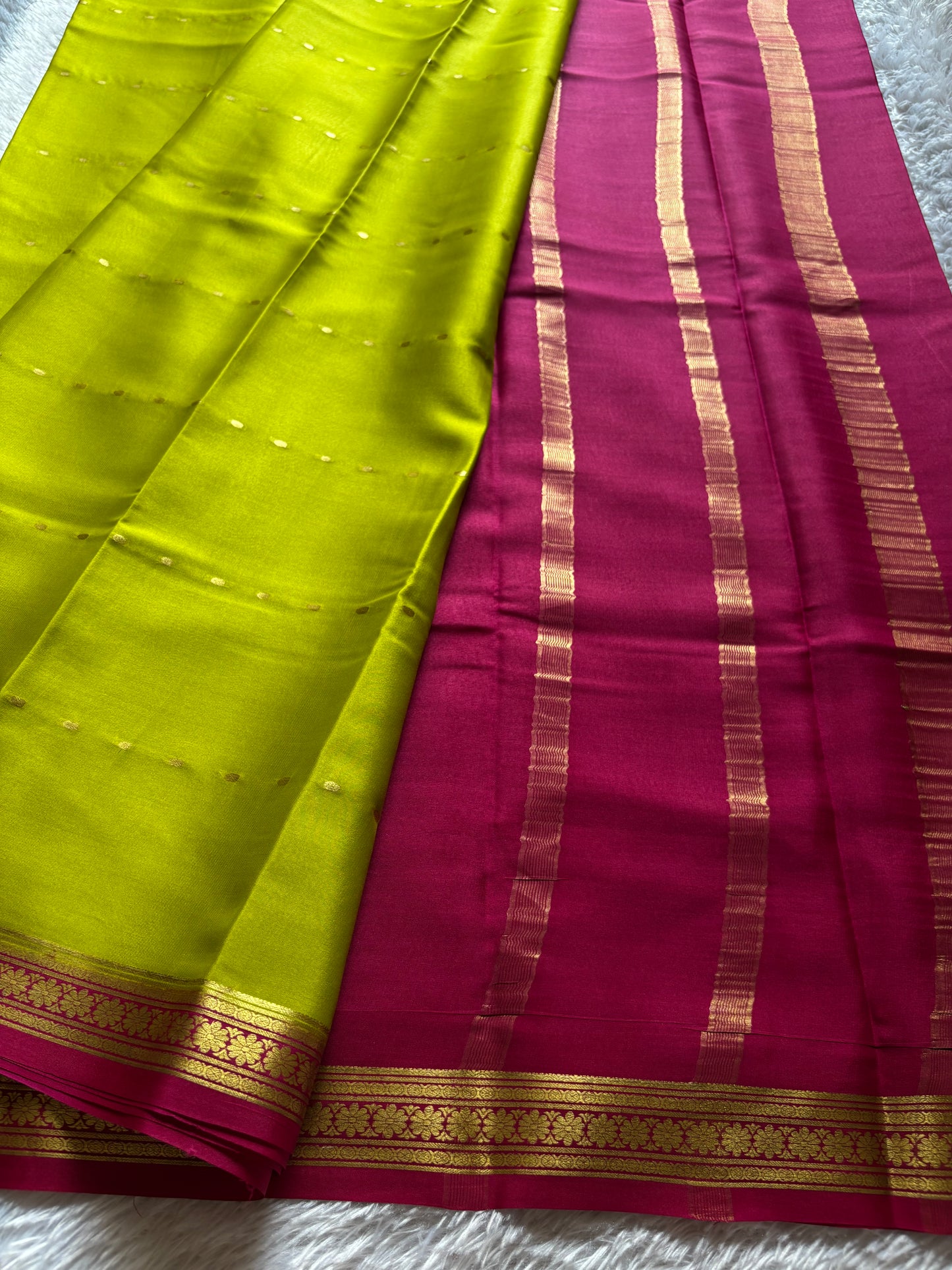Bindu (2D) : Olive-pink