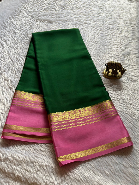 Daamini (2D) : Dark green-baby pink