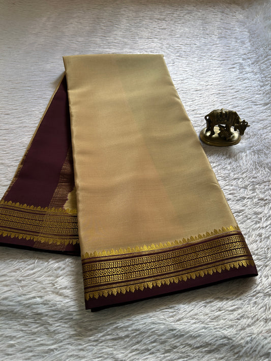 Komala (2D) : Chikoo beige-chocolate brown