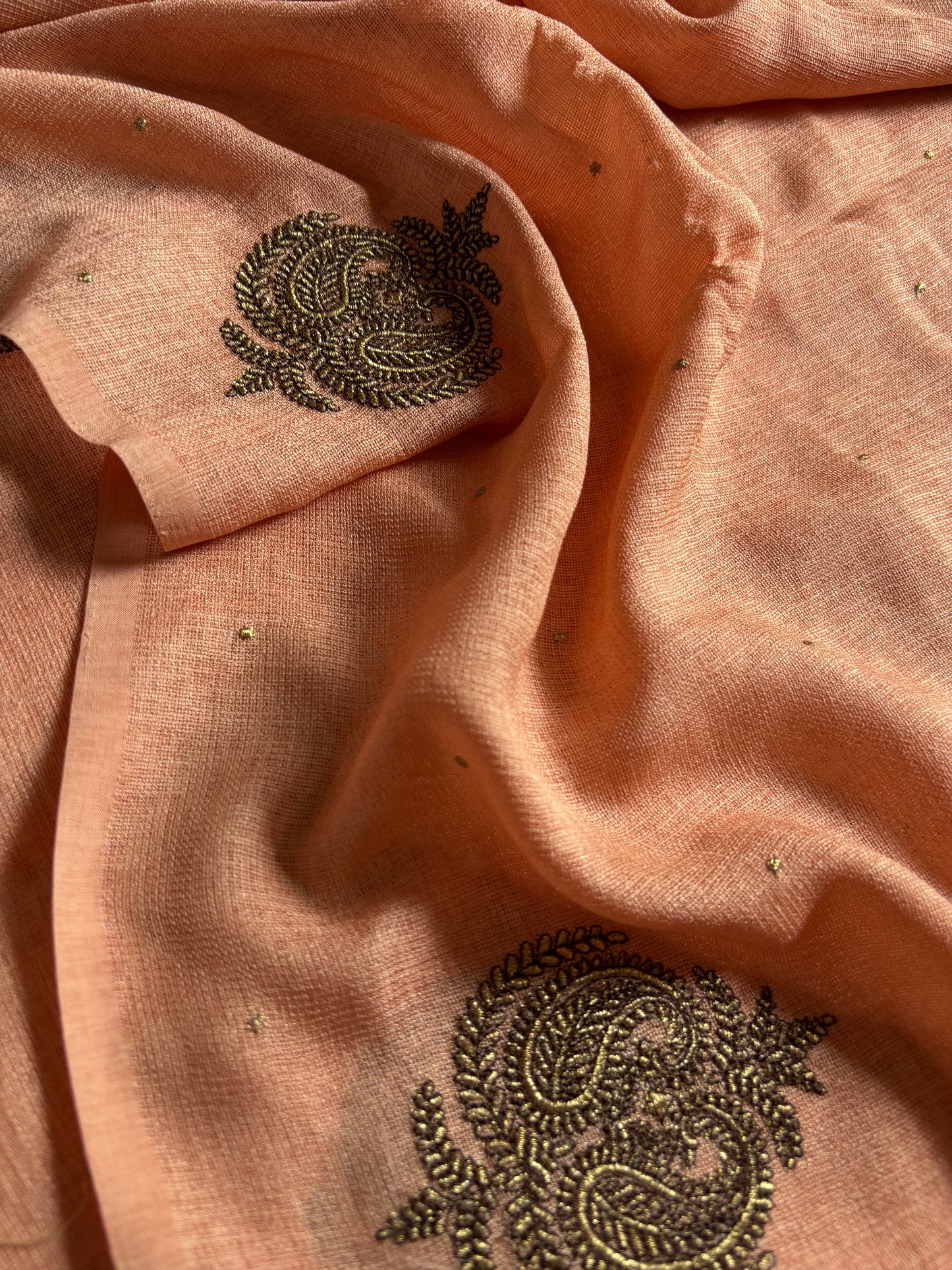 SS125 : Solid Light peach
