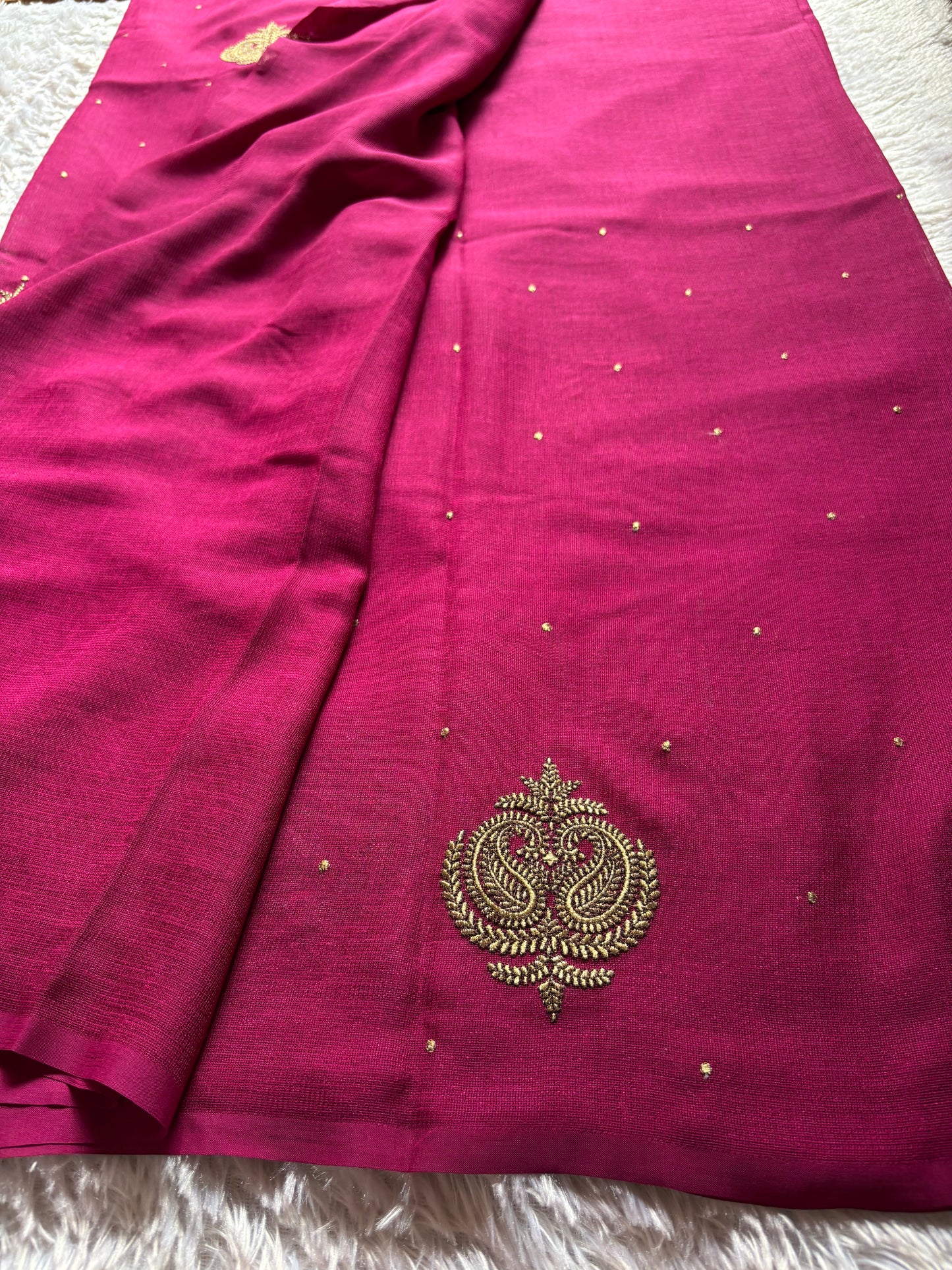SS125 : Solid Dark pink