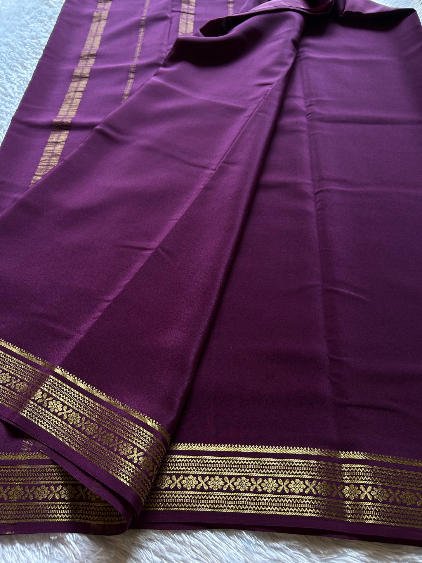 Kanthi : Solid Violet