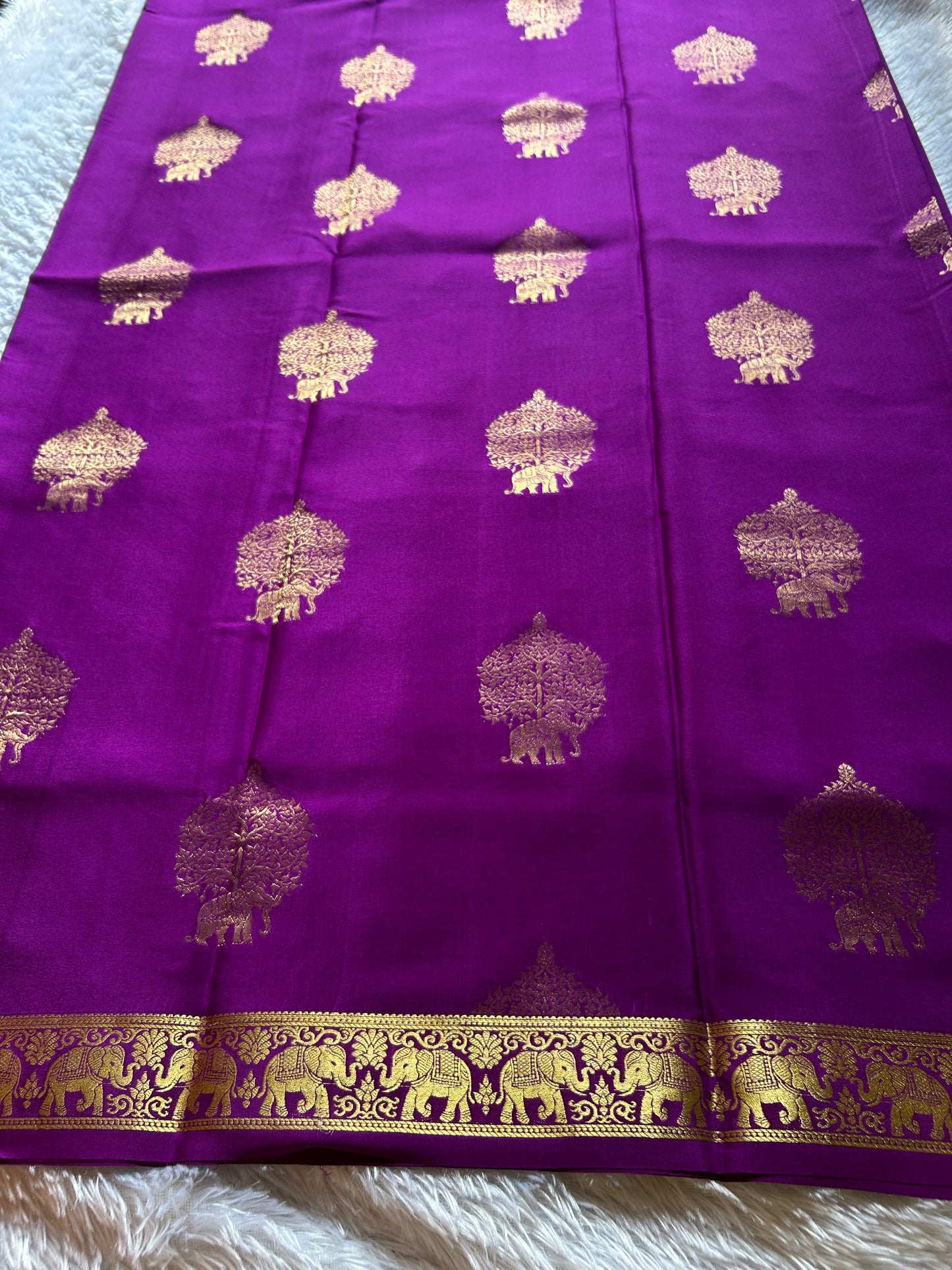 Ambari : Solid Purple