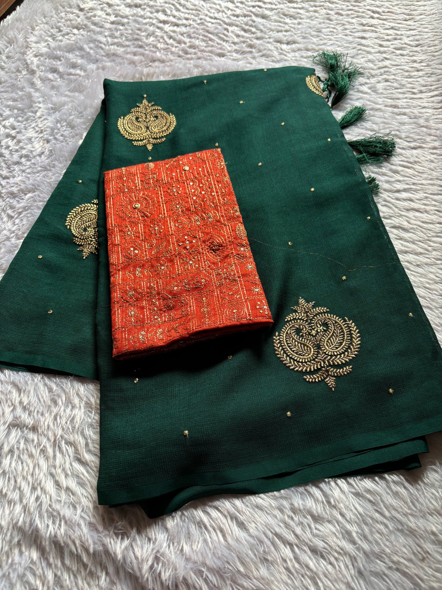 SS125 : Solid Dark green