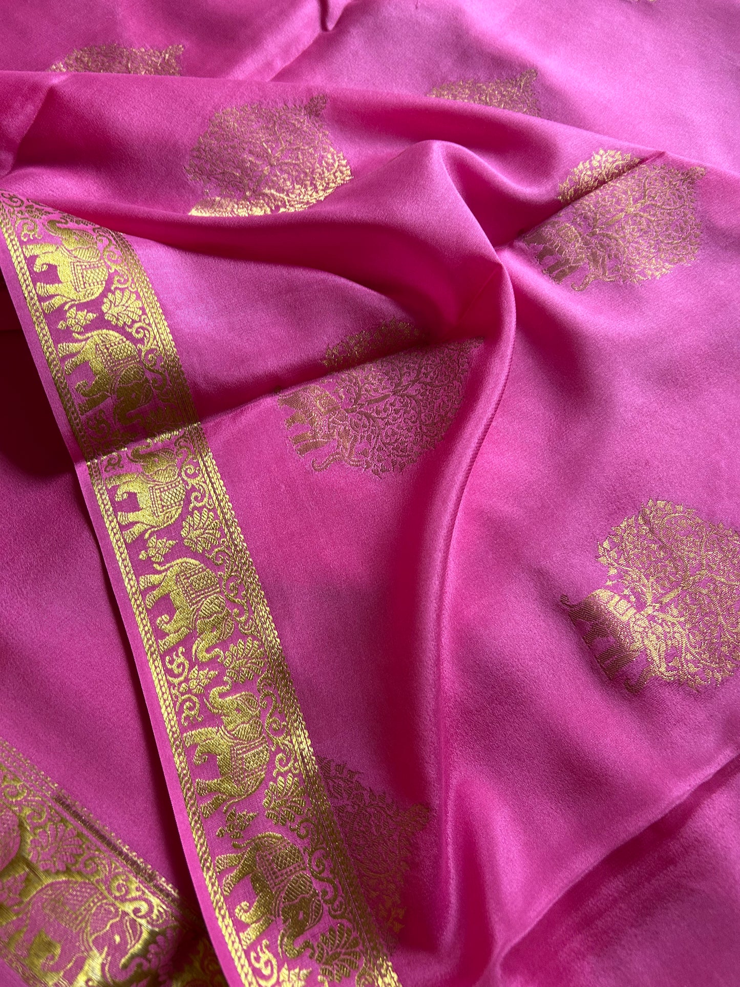 Ambari : Solid Rose pink