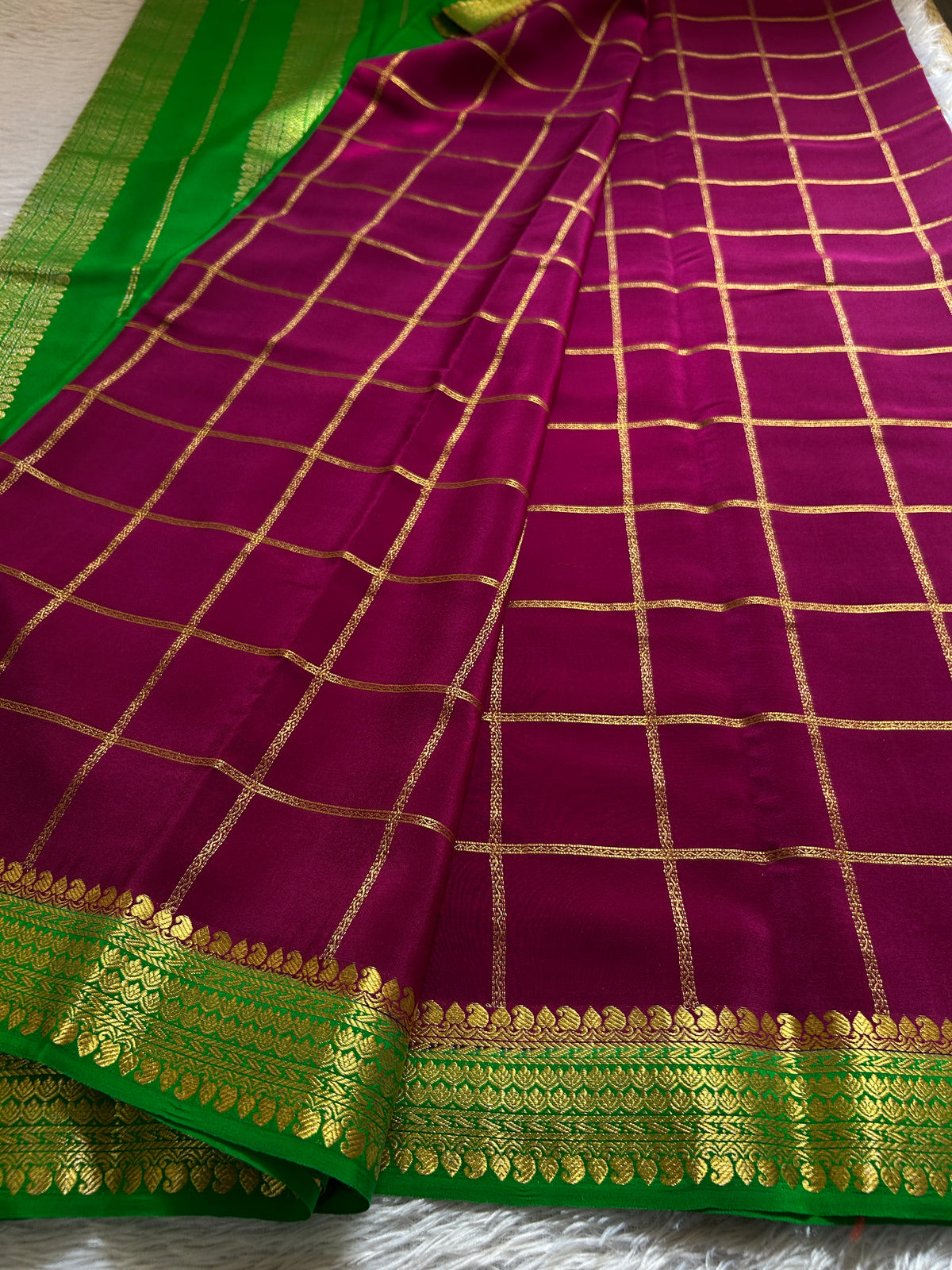 Vasanthi (2D) : Deep magenta-leaf green