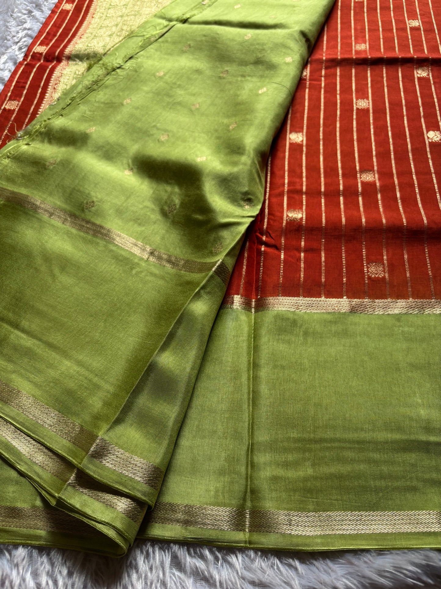 SS129 (2D) : Rust-pista green