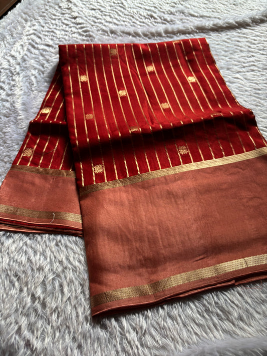SS129 (2D) : Dark red-peach