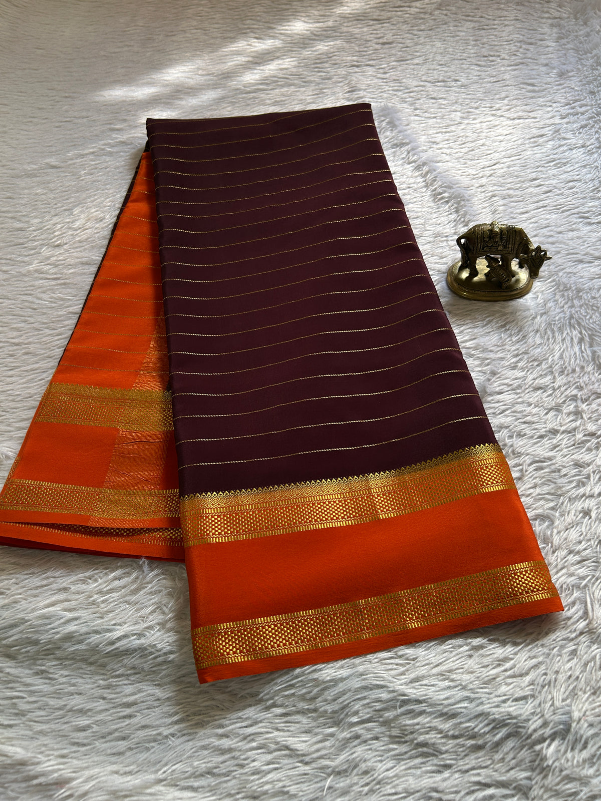 Kaveri (2D) : Chocolate brown-orange
