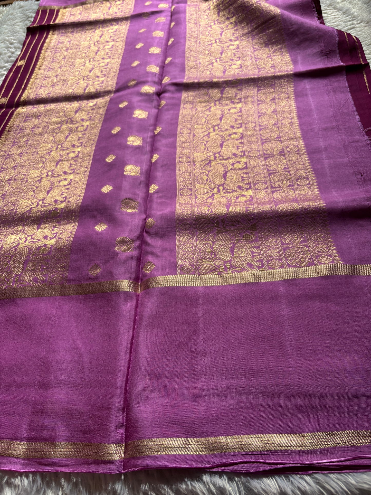SS129 (2D) : Wine-lavender