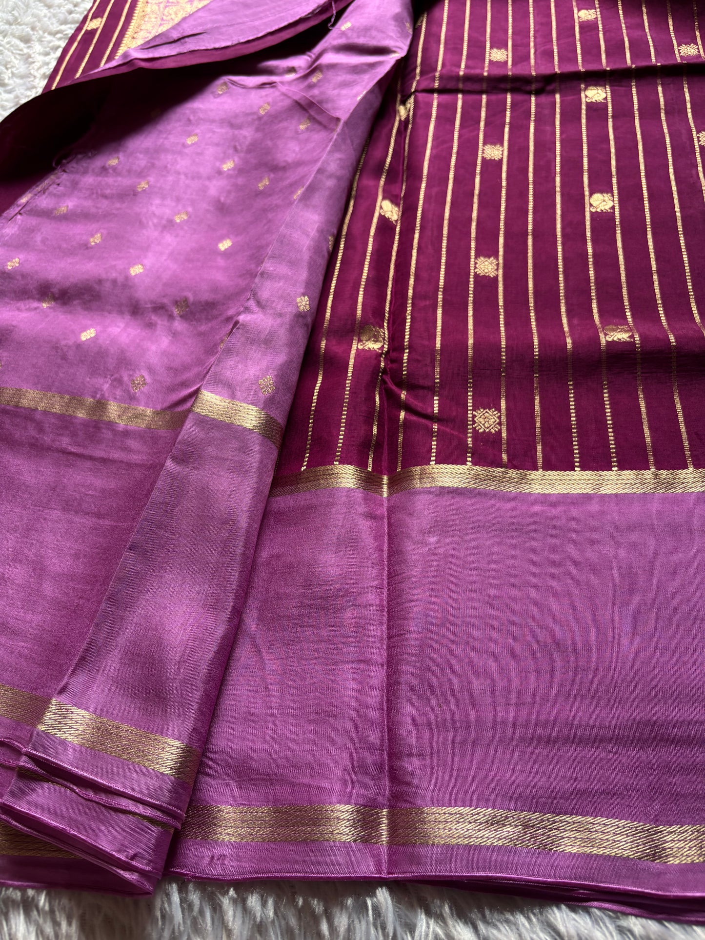 SS129 (2D) : Wine-lavender