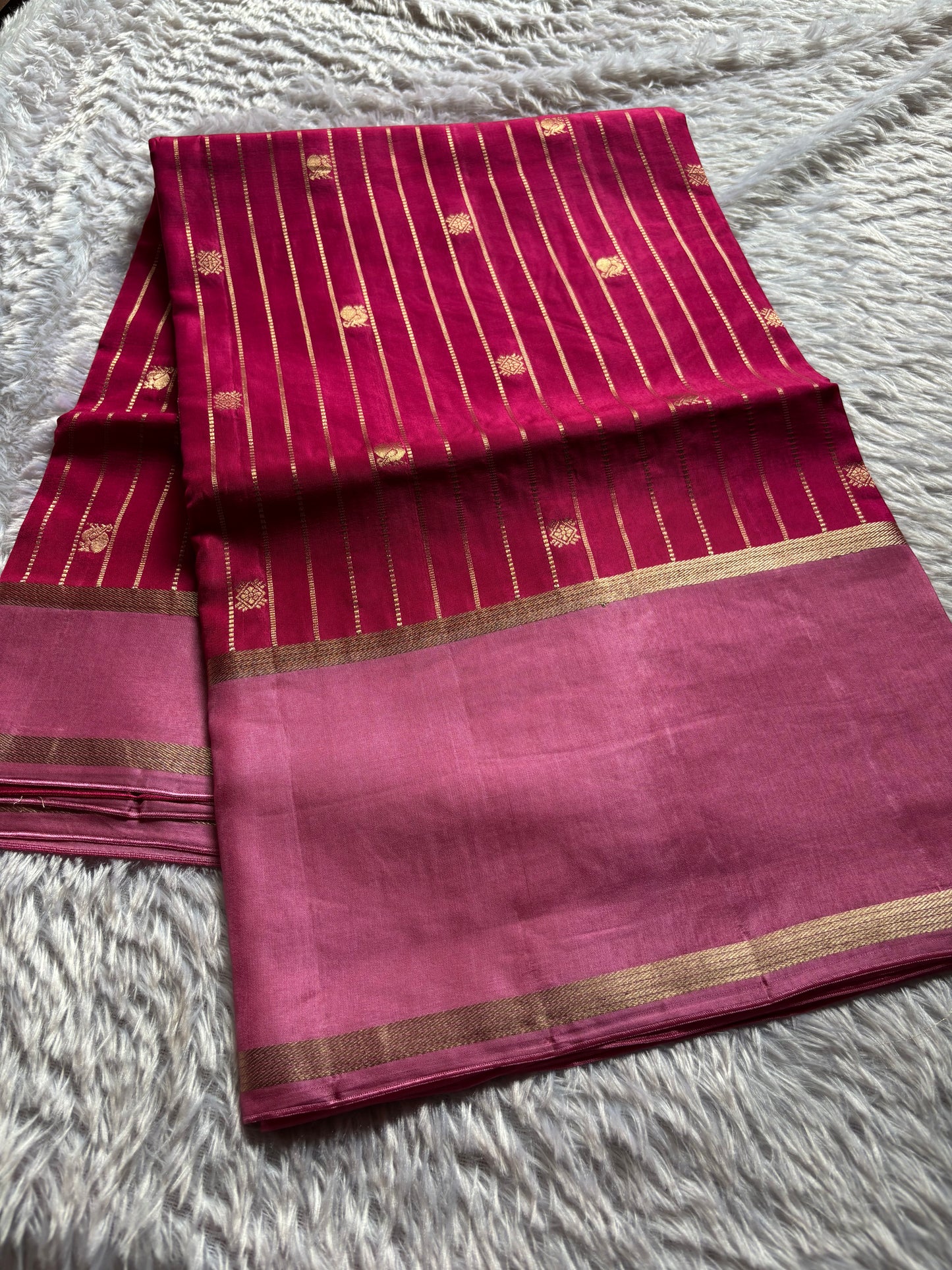 SS129 (2D) : Dark pink-baby pink
