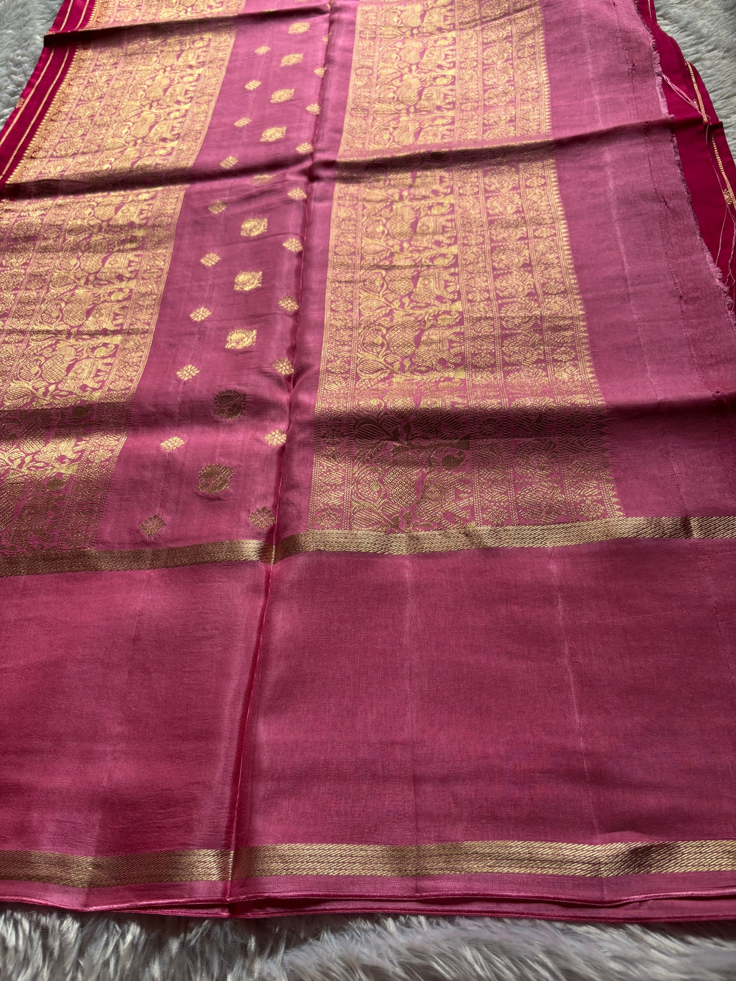SS129 (2D) : Dark pink-baby pink