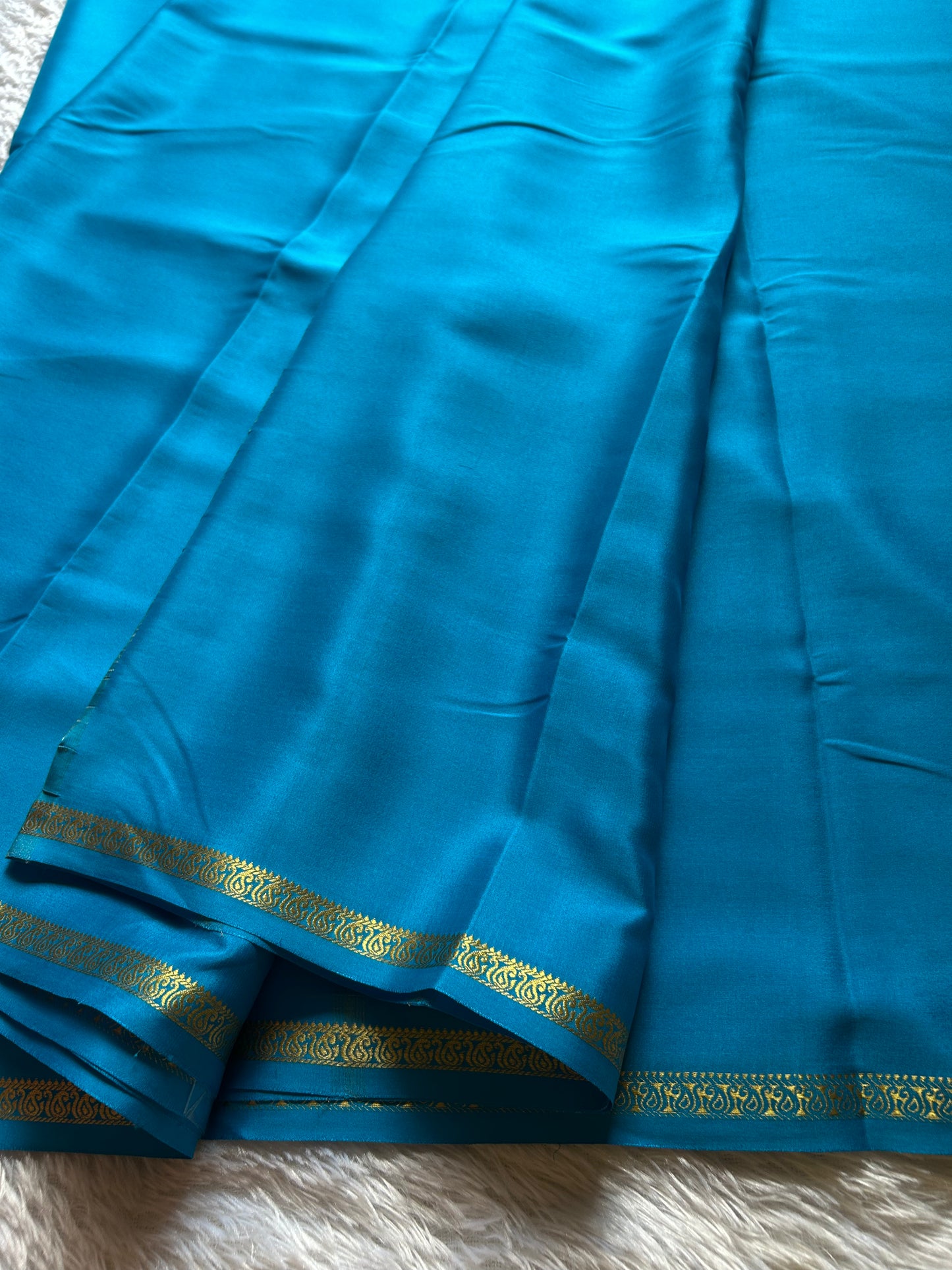 Deepa : Solid Ananda blue