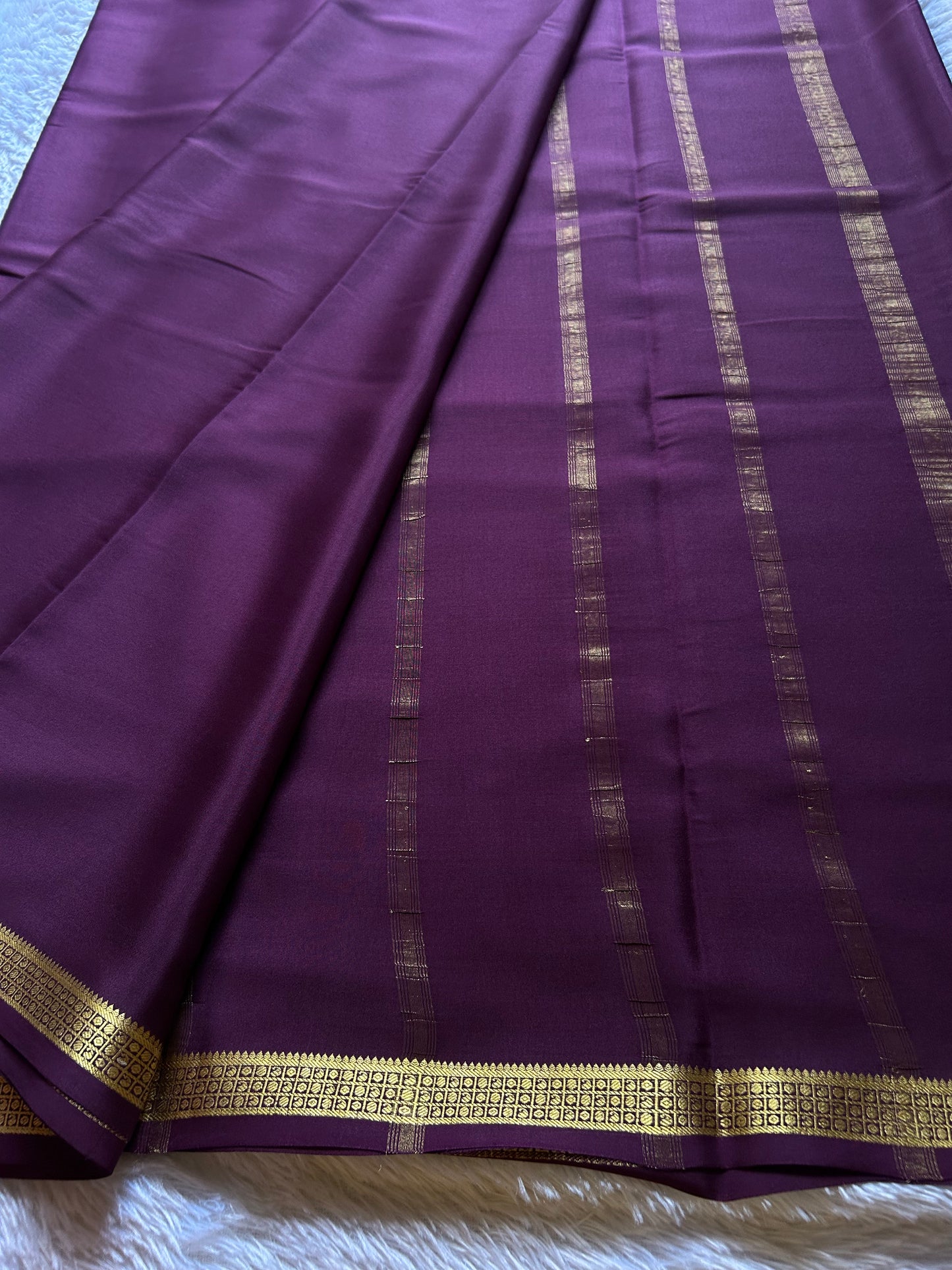 Nalme : Solid Deep plum