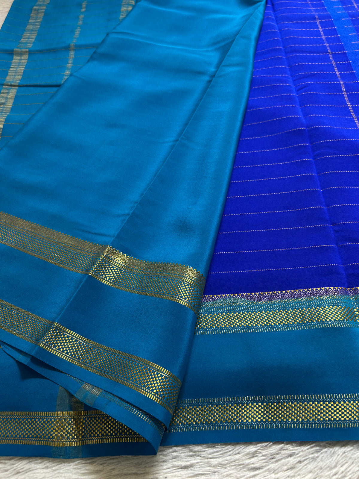 Kaveri (2D) : Royal blue-ananda blue