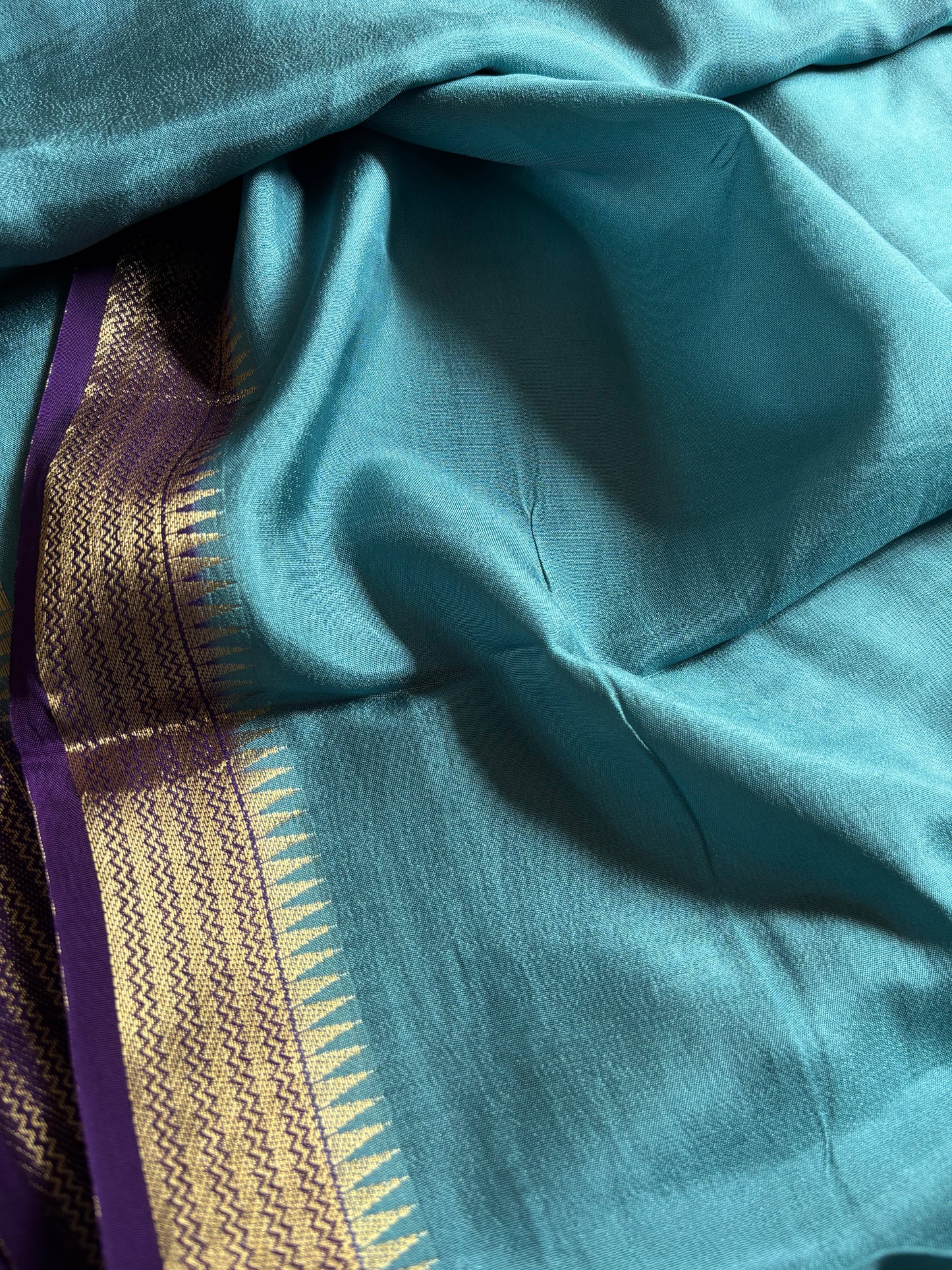 SS135 (2D) : Sky blue-purple