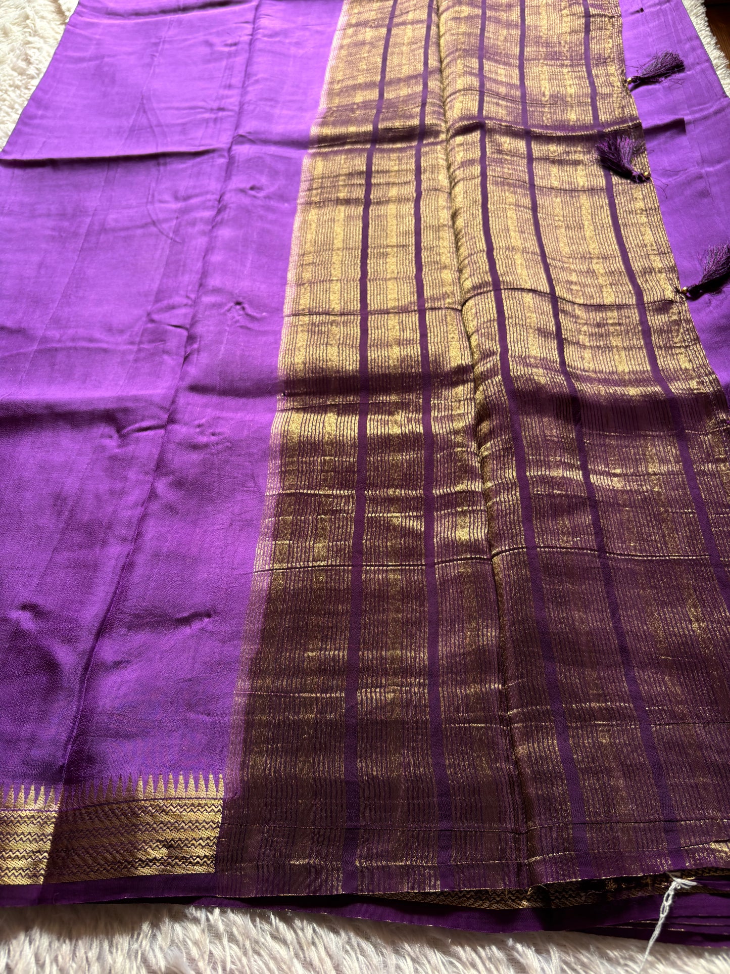SS135 (2D) : Dark lavender-dark violet