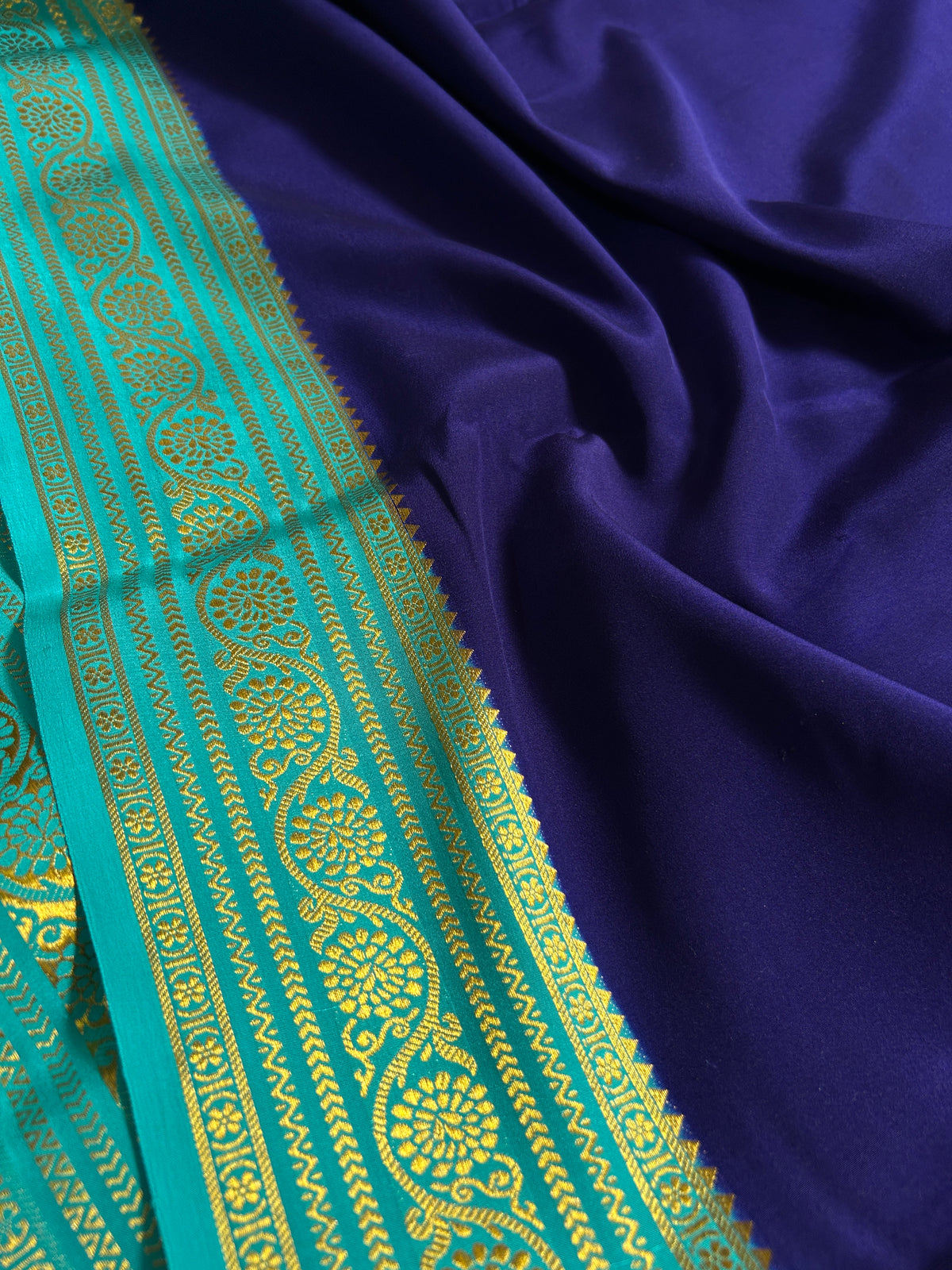 Kanaka (2D) : Dark blue-sea blue
