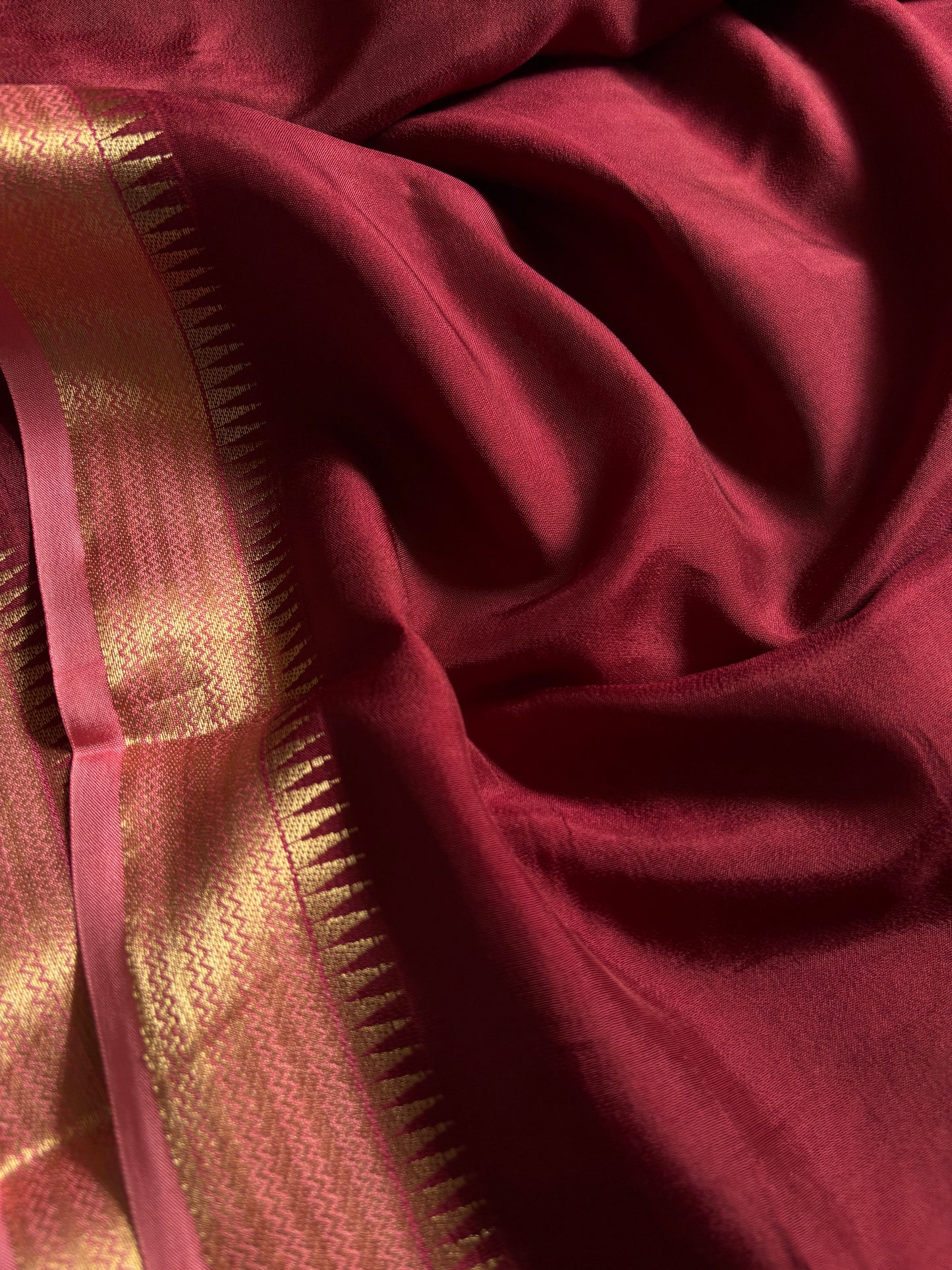 SS135 (2D) : Maroon-blush pink