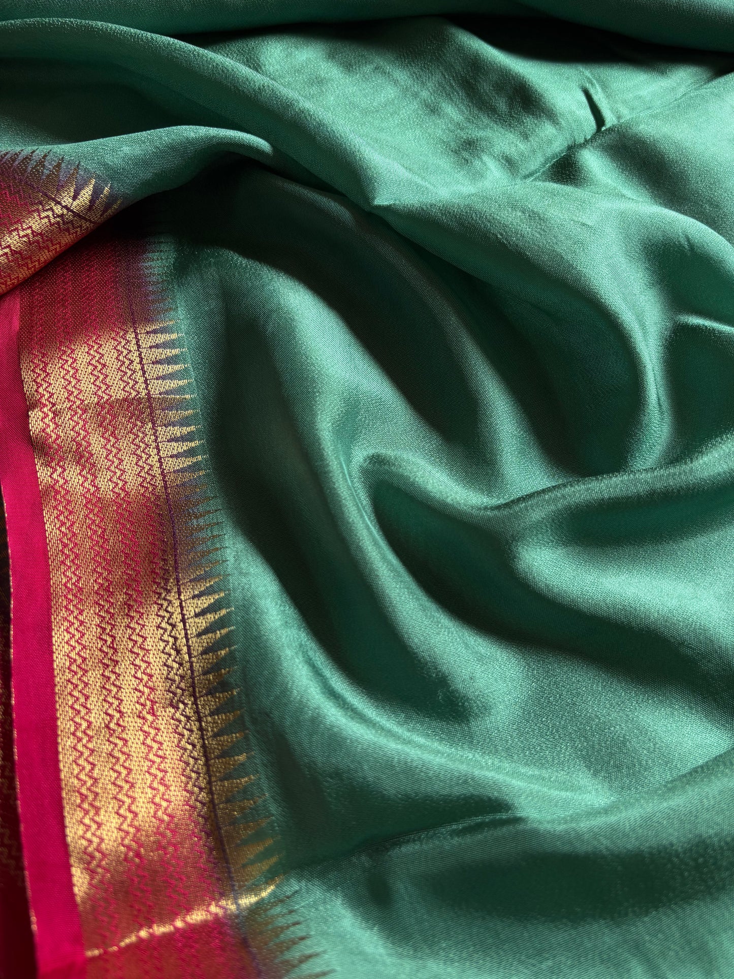 SS135 (2D) : Sea green-rani pink